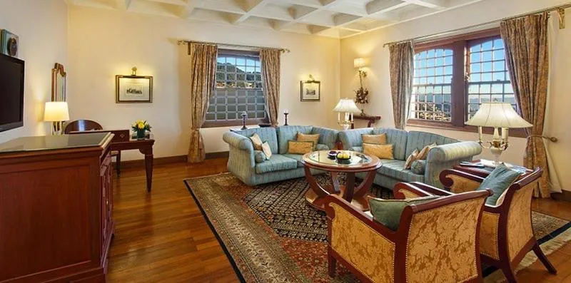 Luxury Suite in The Oberoi Cecil