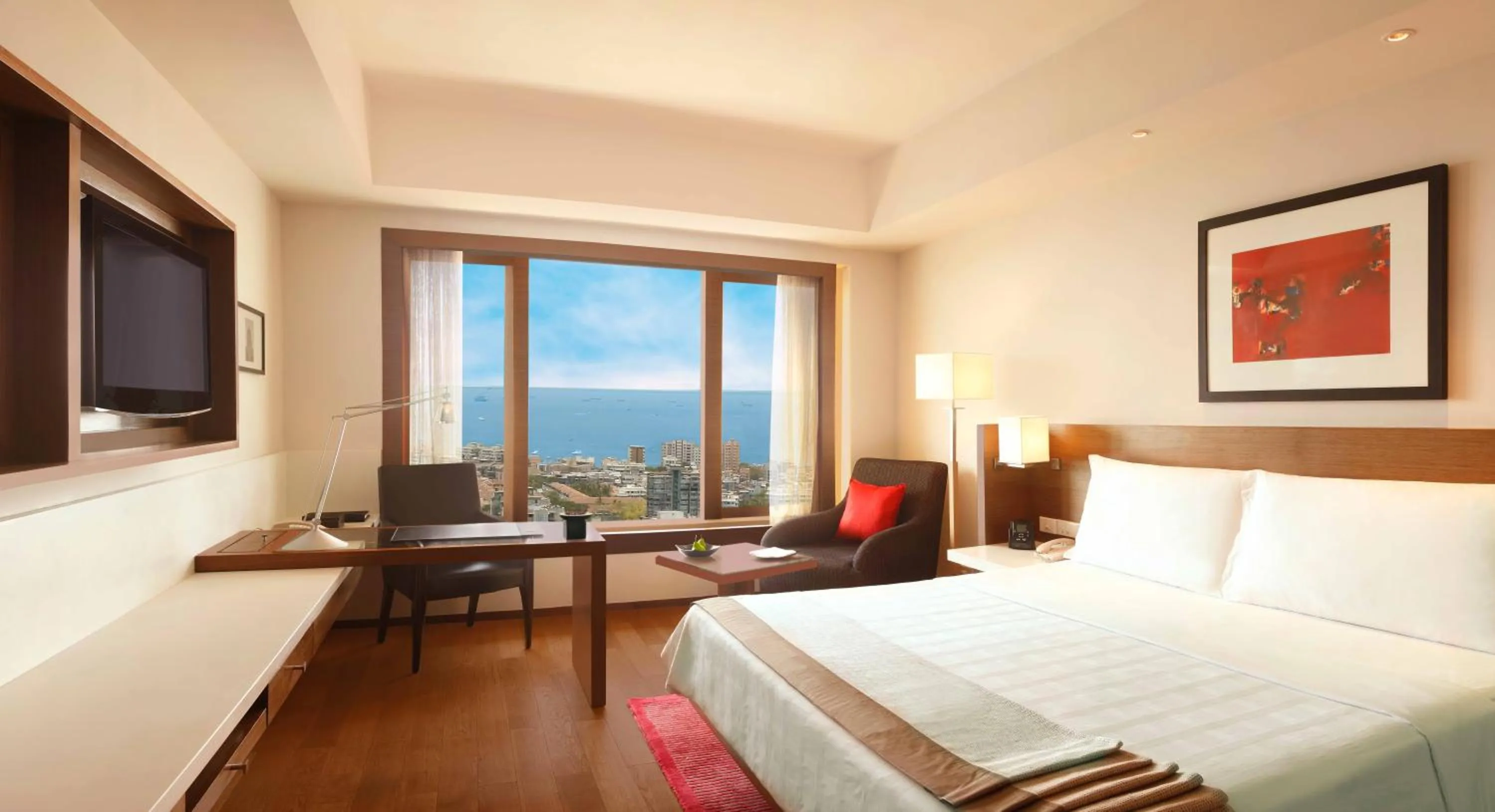 Trident Club Rooms - single occupancy - Lounge access and 1 way airport transfer in Trident Nariman Point