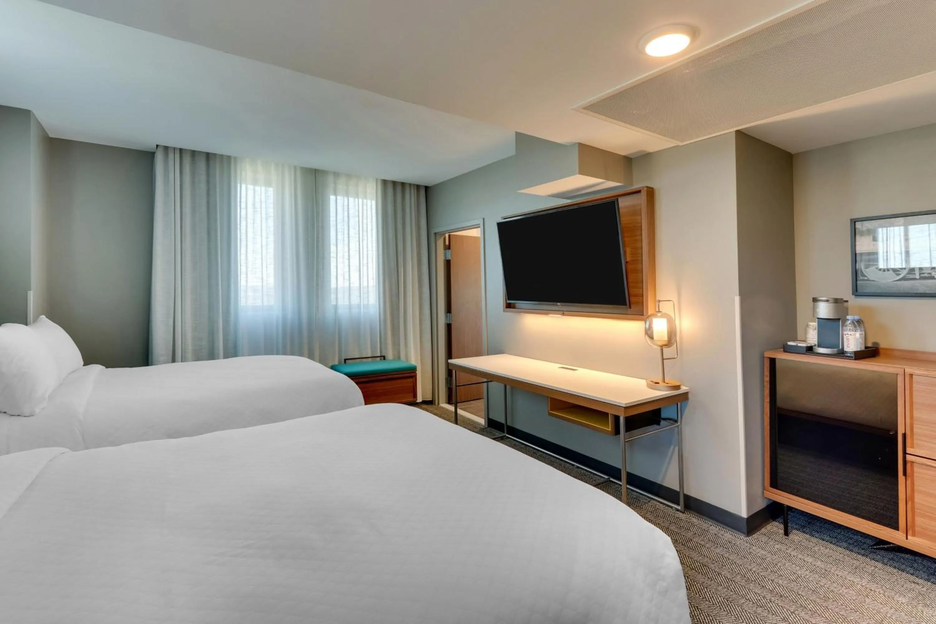 Queen Room with Two Queen Beds in The Threefoot Hotel, Meridian, a Tribute Portfolio Hotel