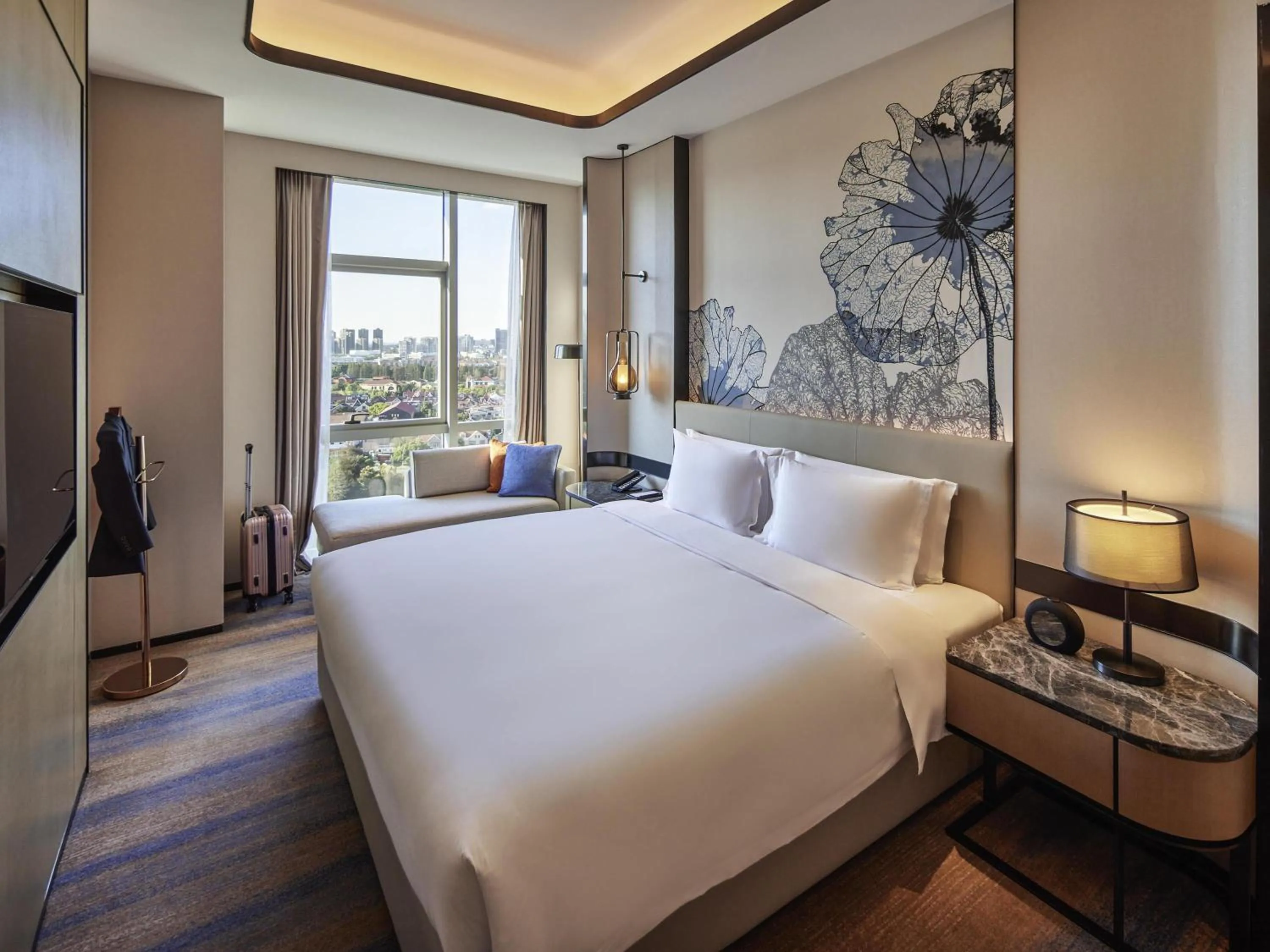 Superior King Room with City View in Pullman Suzhou Taicang