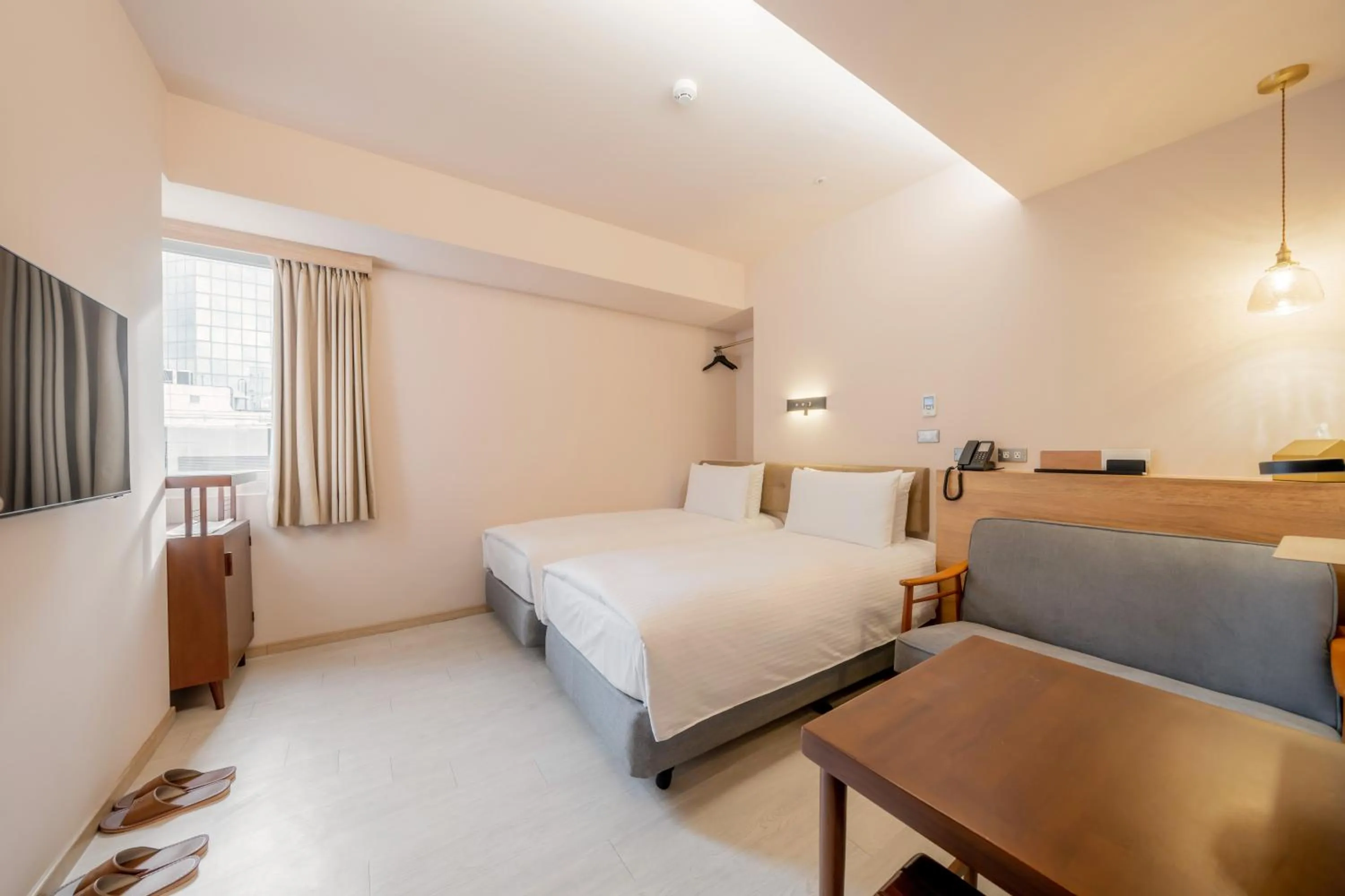 Standard Twin Room in Inns Hotel