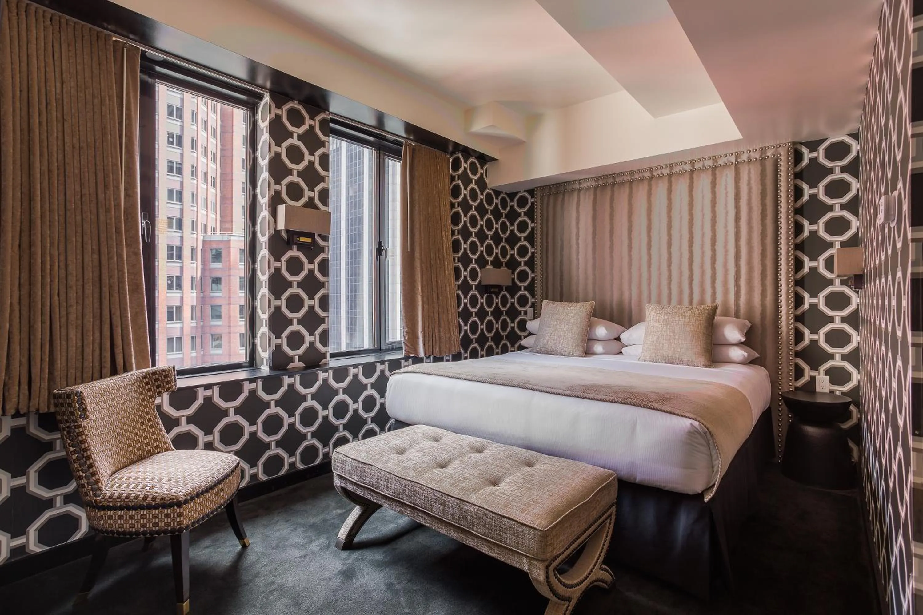 Suite with City View in 45 Times Square Hotel