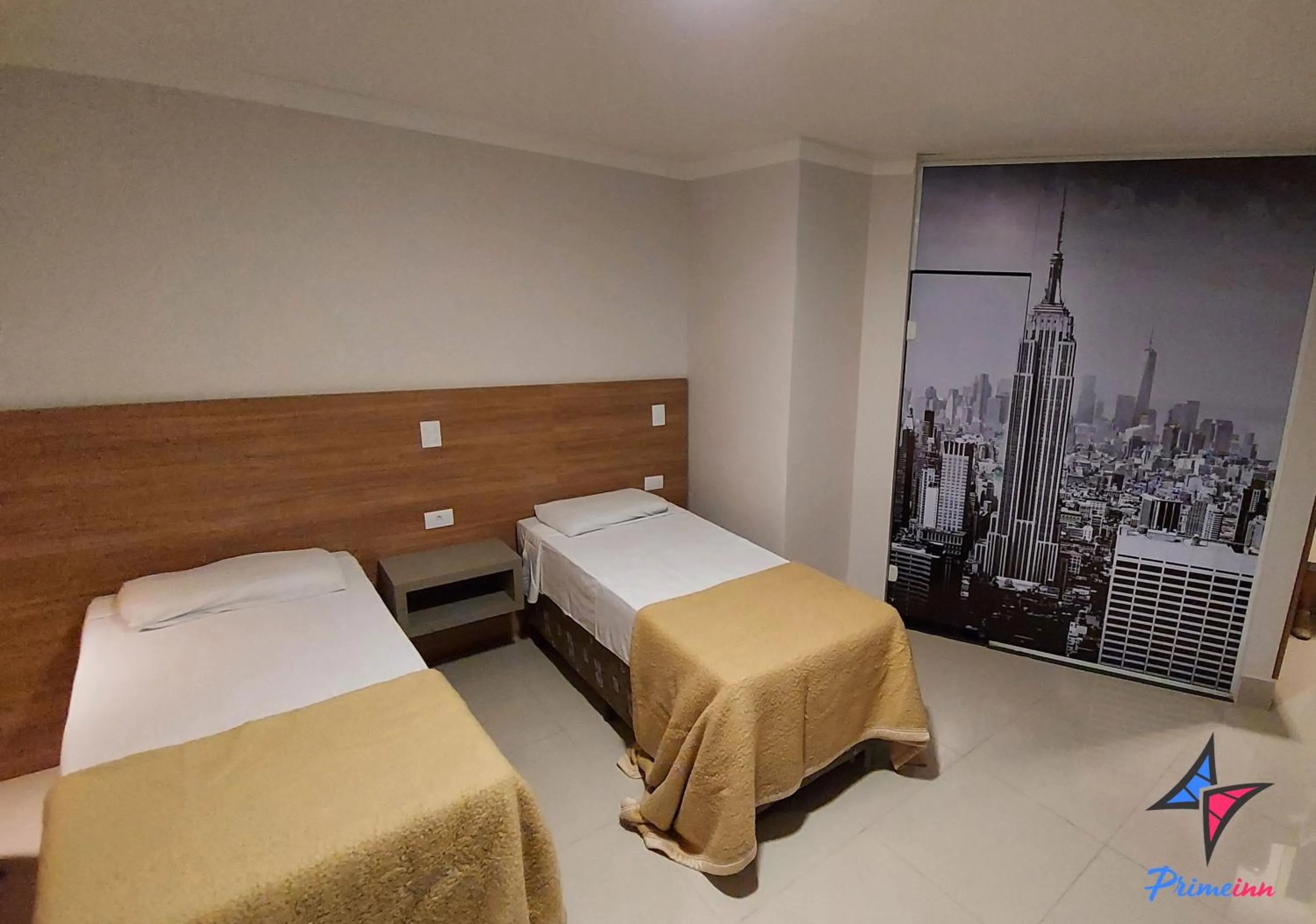 Large Twin Room - single occupancy in Hotel PrimeInn