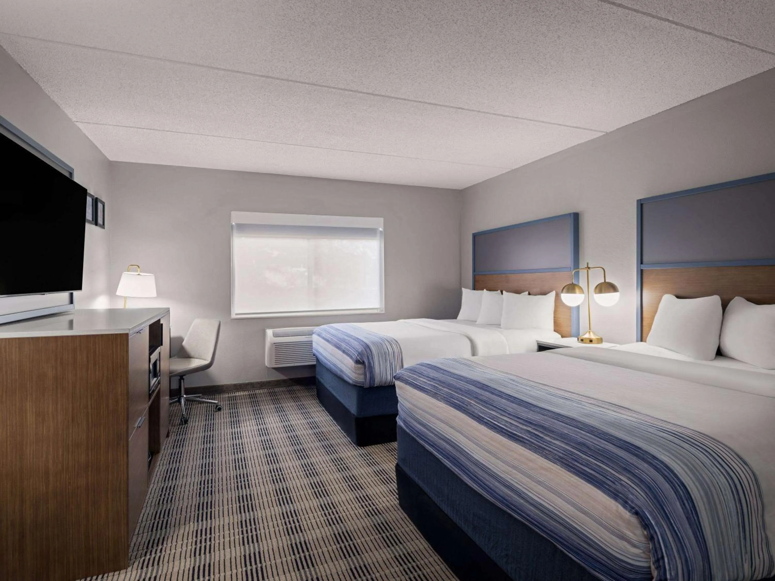 Queen Room with Two Queen Beds - Non-Smoking in AmericInn by Wyndham Shakopee Near Canterbury Park