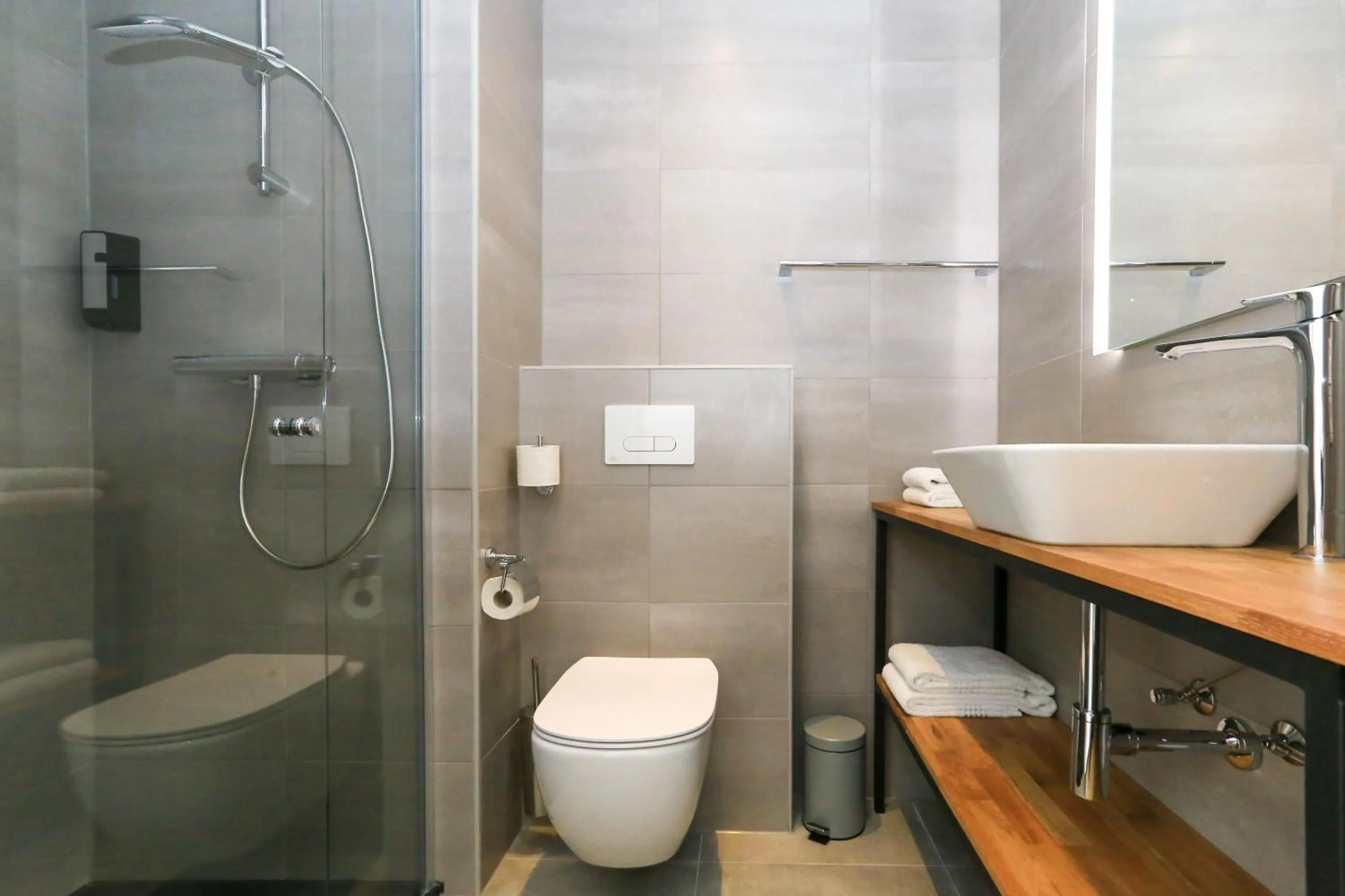 Double Room in Fletcher Hotel Rotterdam-Airport