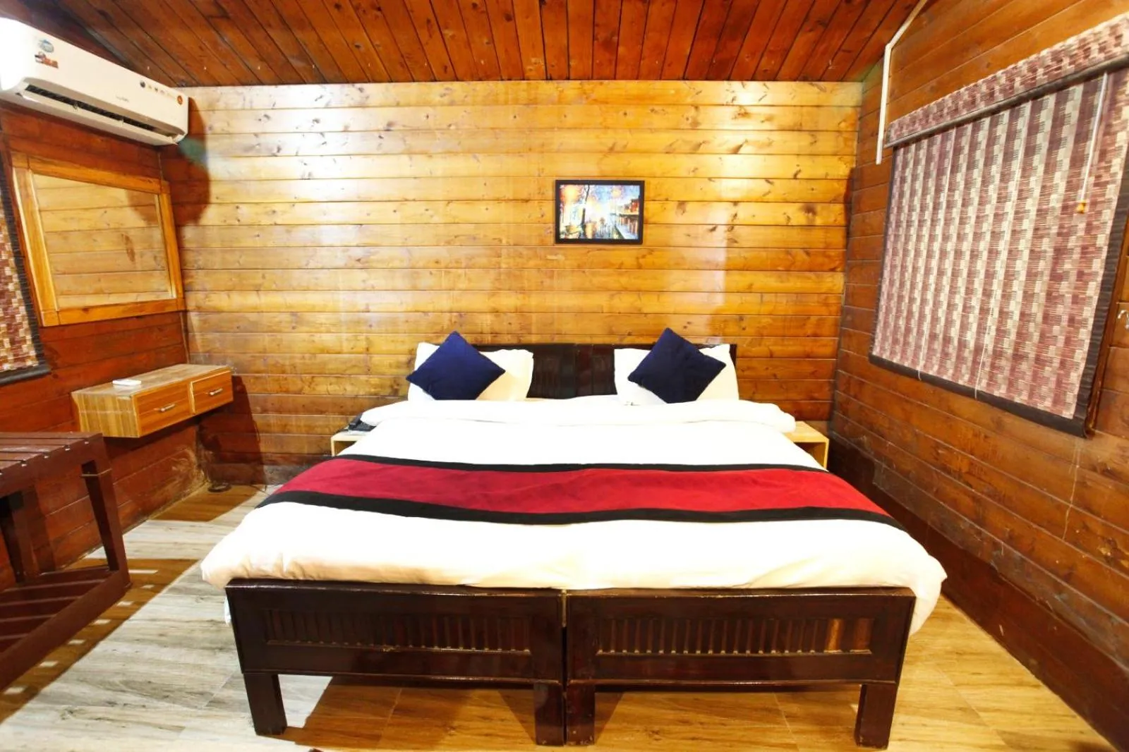 Deluxe Double Room in Vanasthali Jungle Resort Jim Corbett