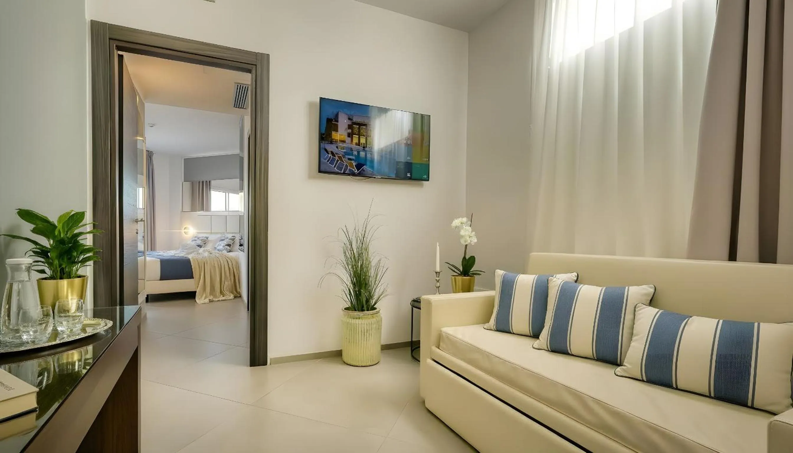 Family Suite with Terrace and Sea View in Resort La Battigia Beach & Spa