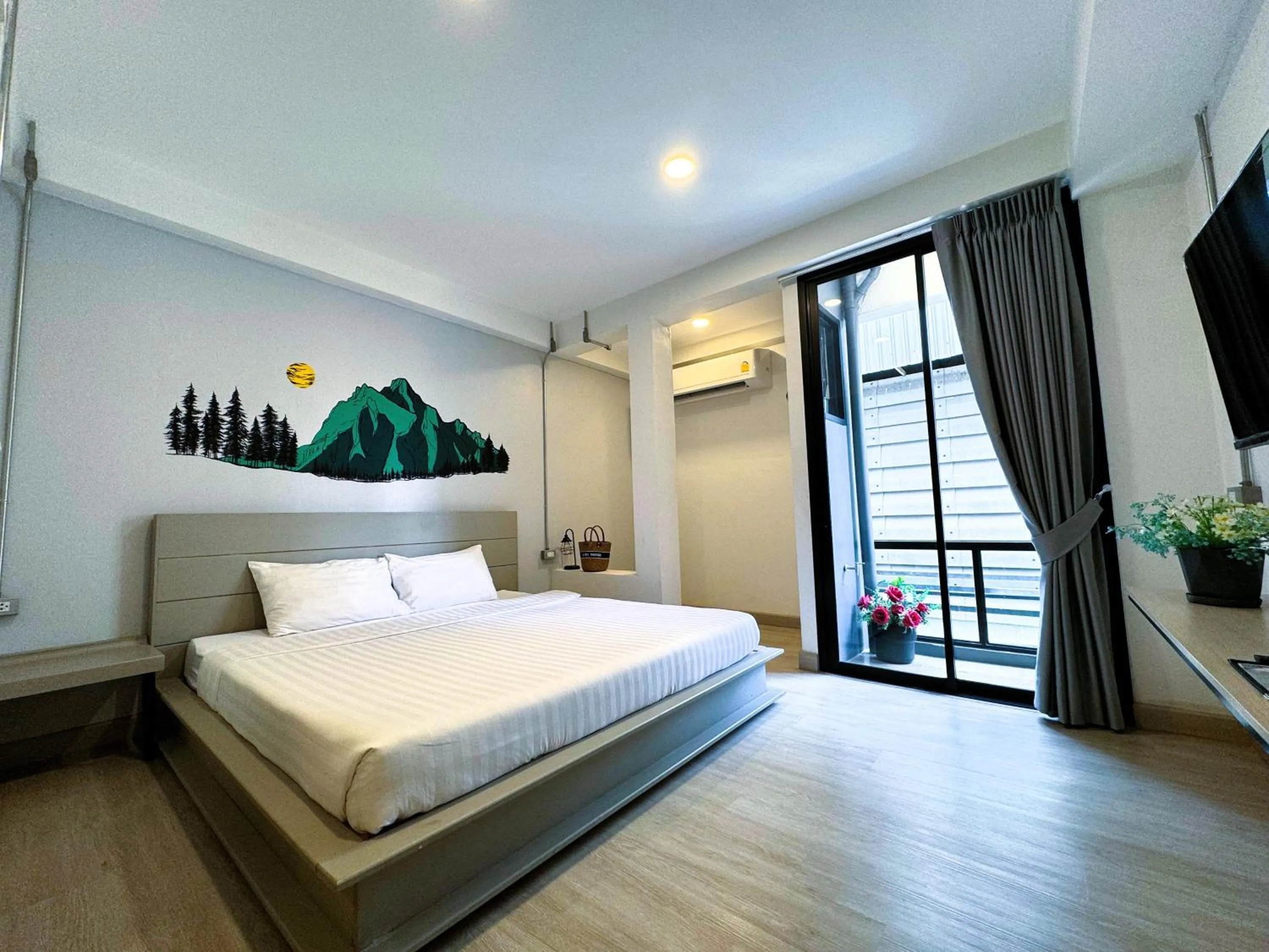 Superior King Room in Luka House