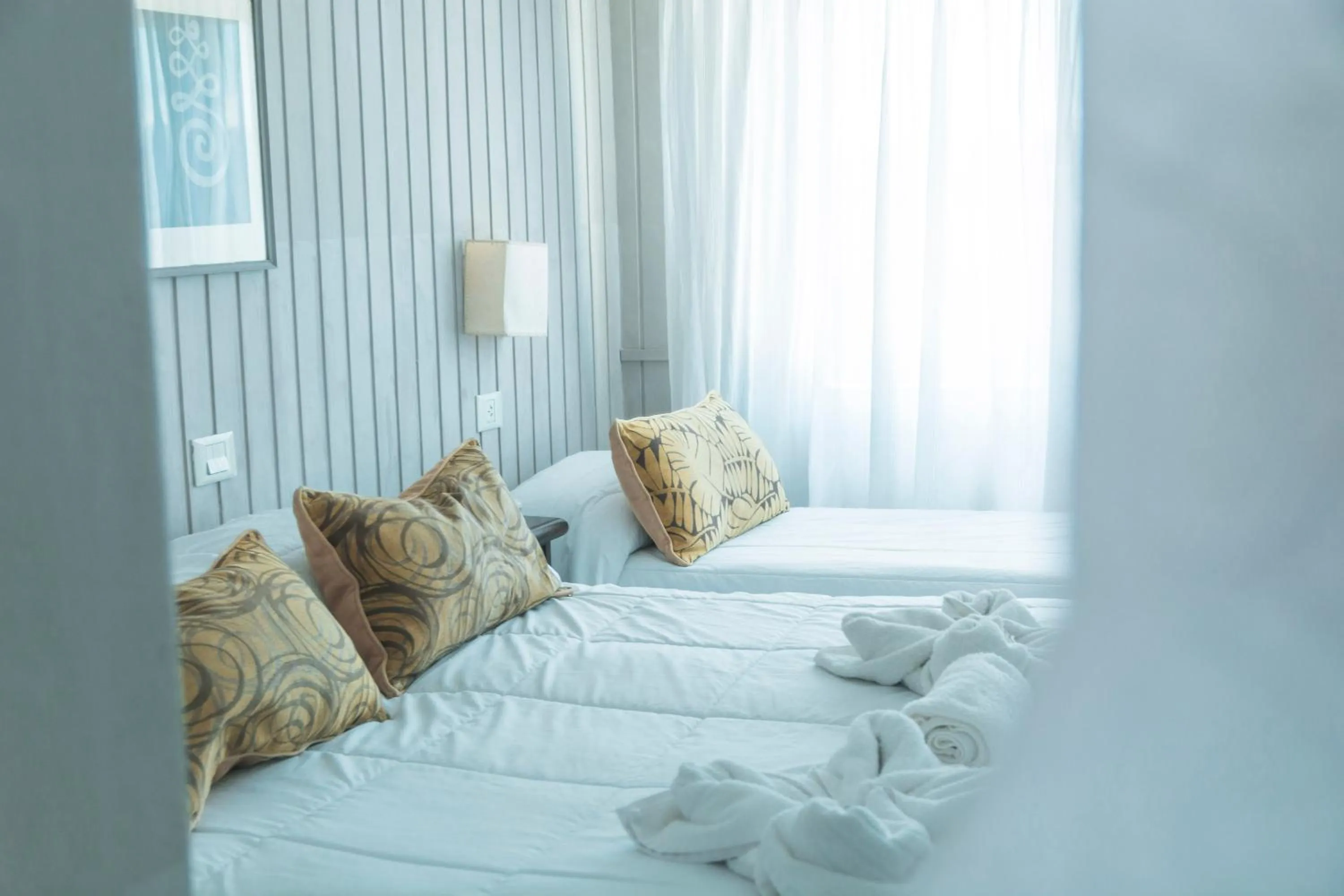 Triple Room with Lake View in Tangoinn Club Hotel