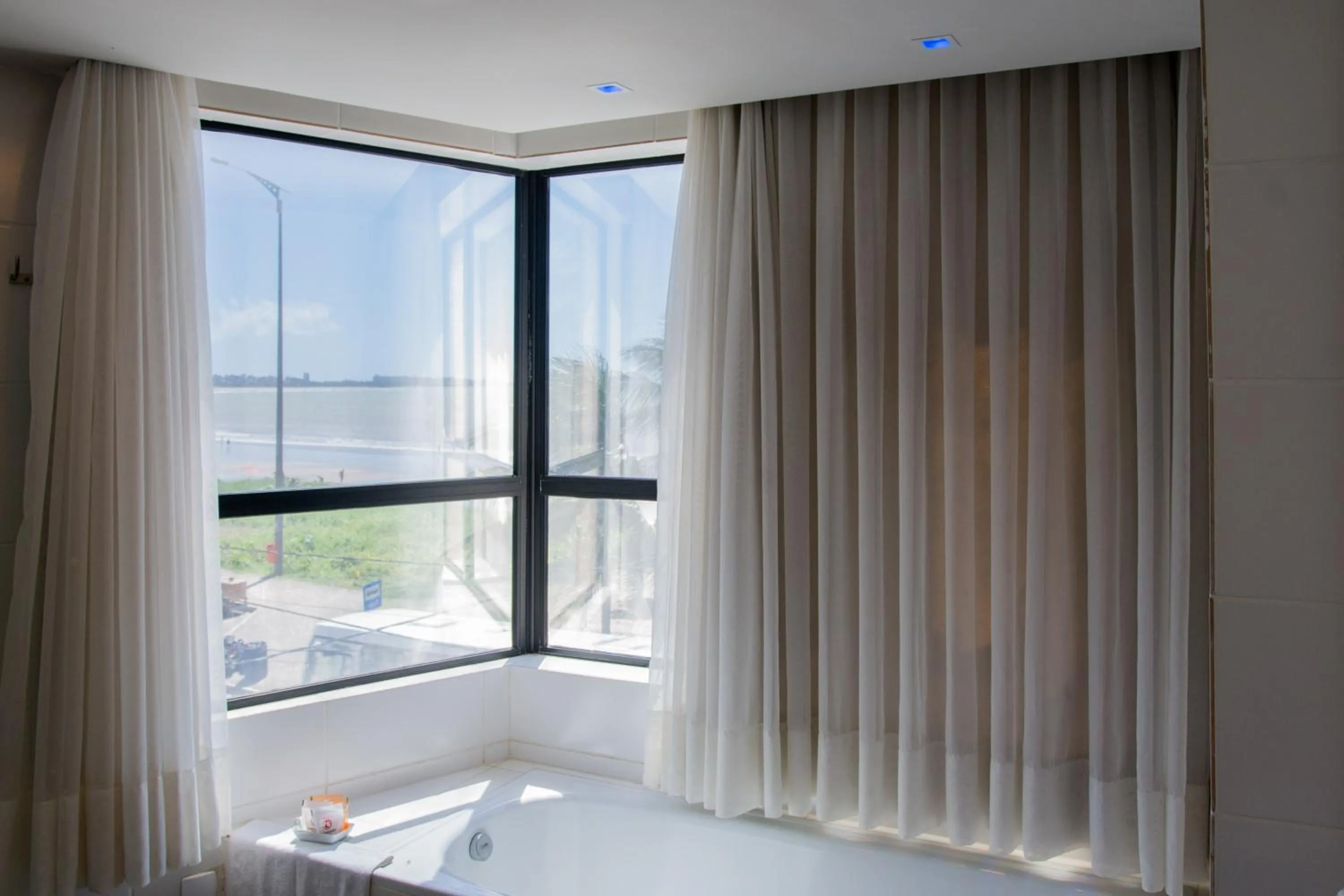 Suite with Sea View - single occupancy in Bessa Beach Hotel