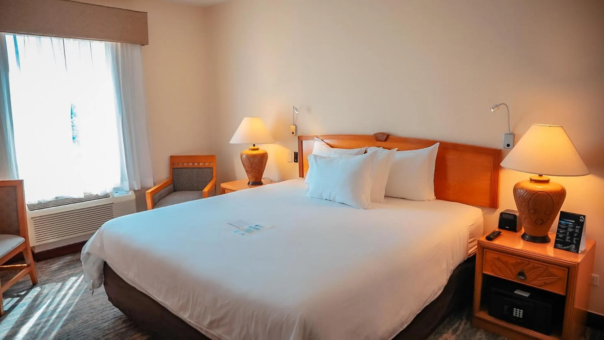 Standard King Room in Quality Hotel Real Aeropuerto Santo Domingo