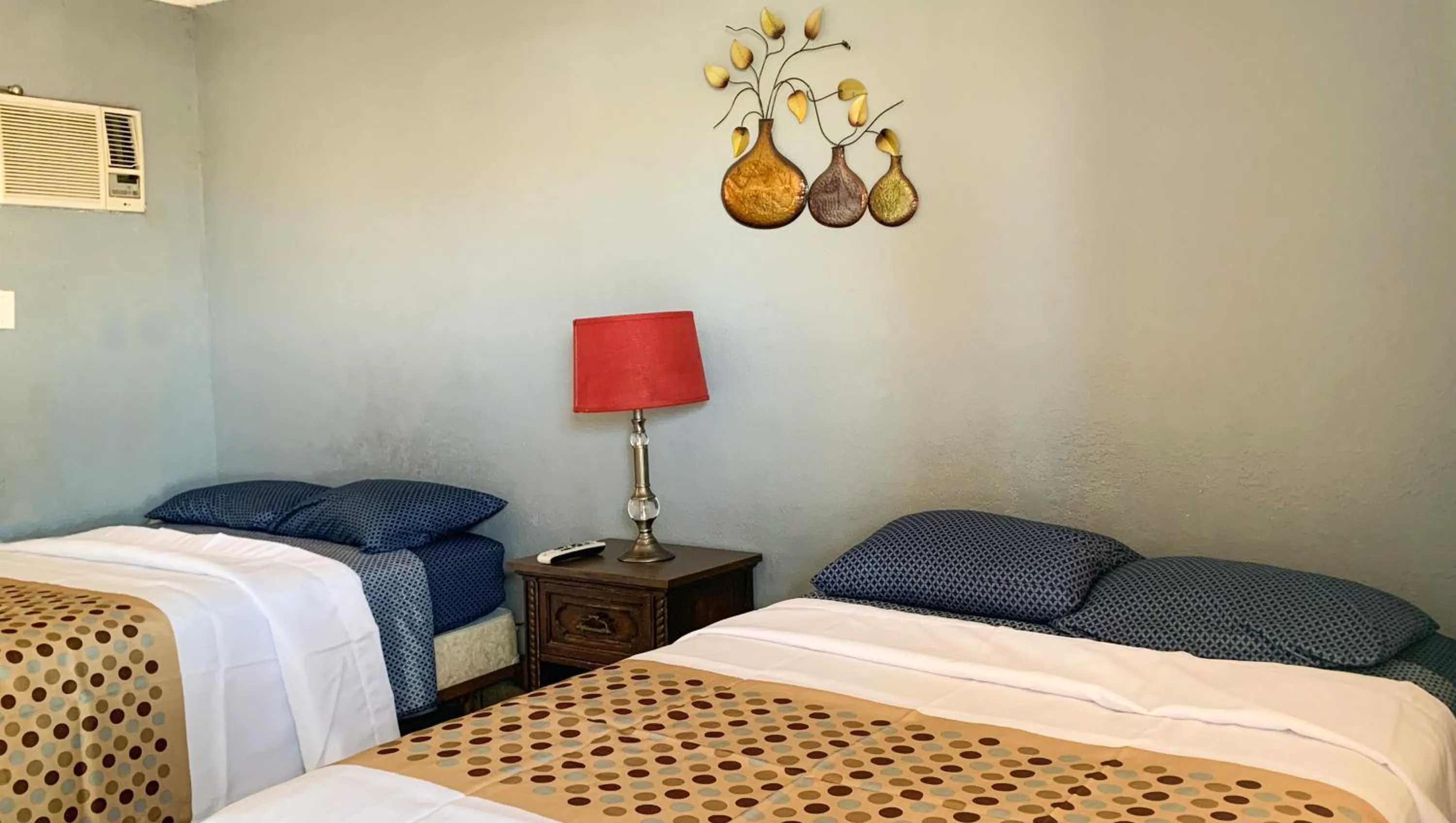 Deluxe Double Room in Copper Mountain Motel