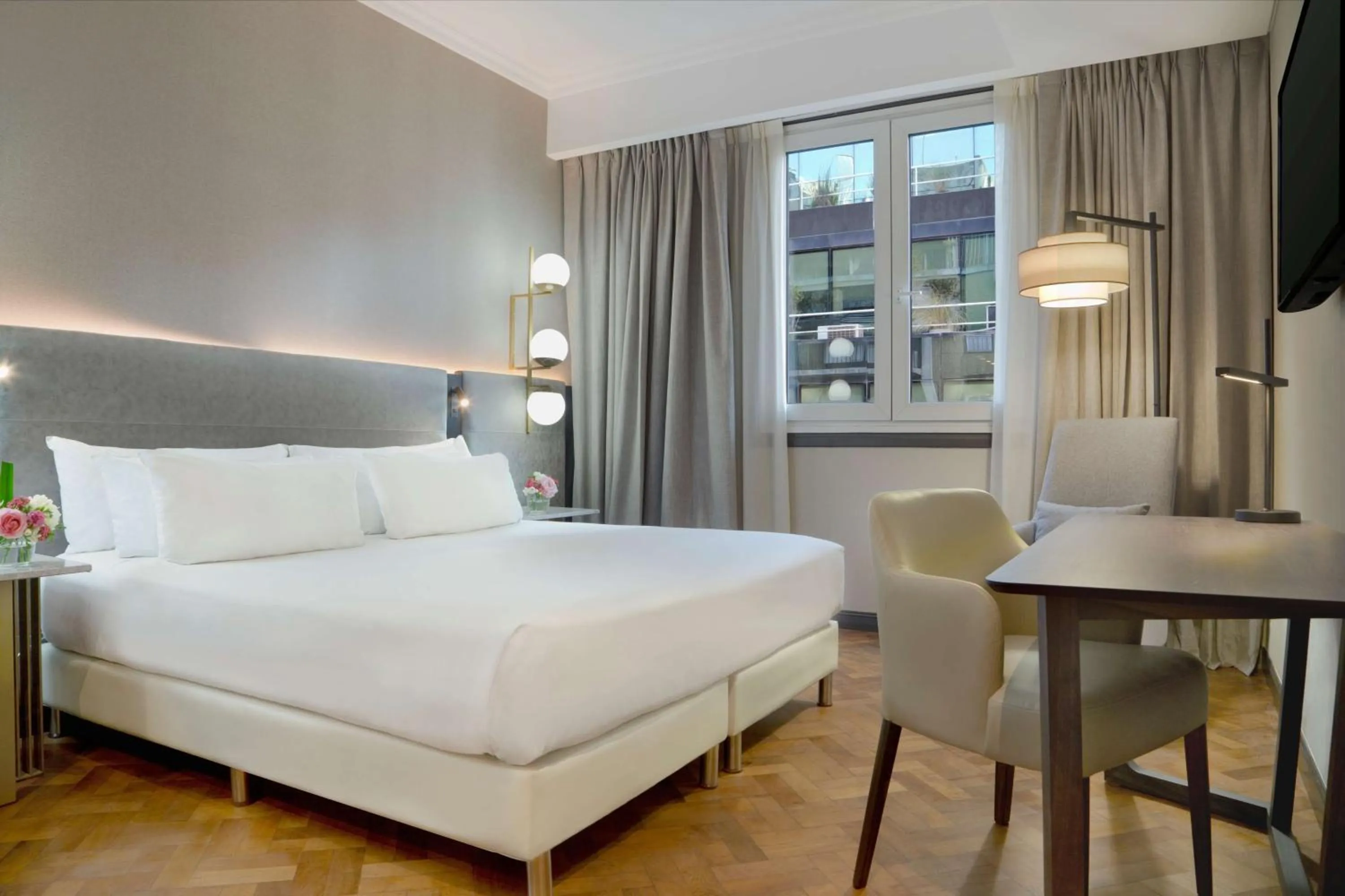 Premium Double Room with View in NH Collection Buenos Aires Crillón