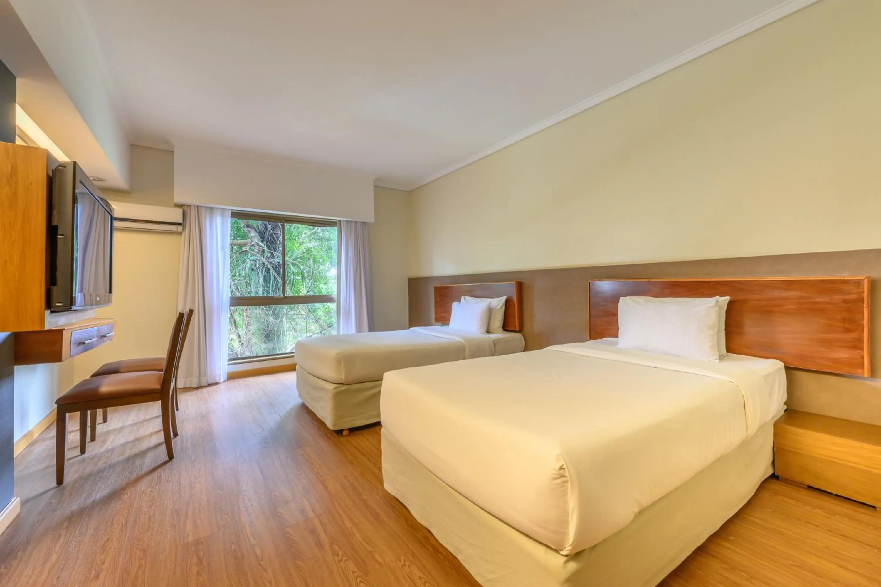 Deluxe Twin Room in Exe Hotel Cataratas