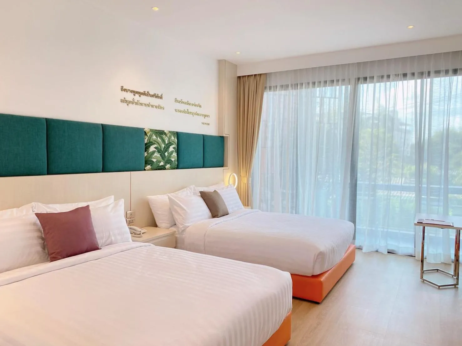 Superior Twin Room in The Poem Hotel