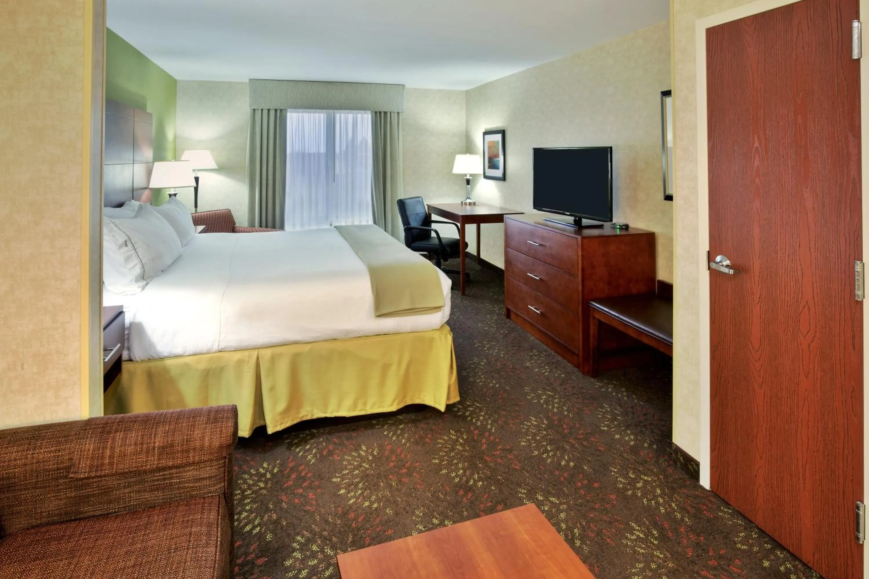 King Suite in Holiday Inn Express Frankenmuth by IHG