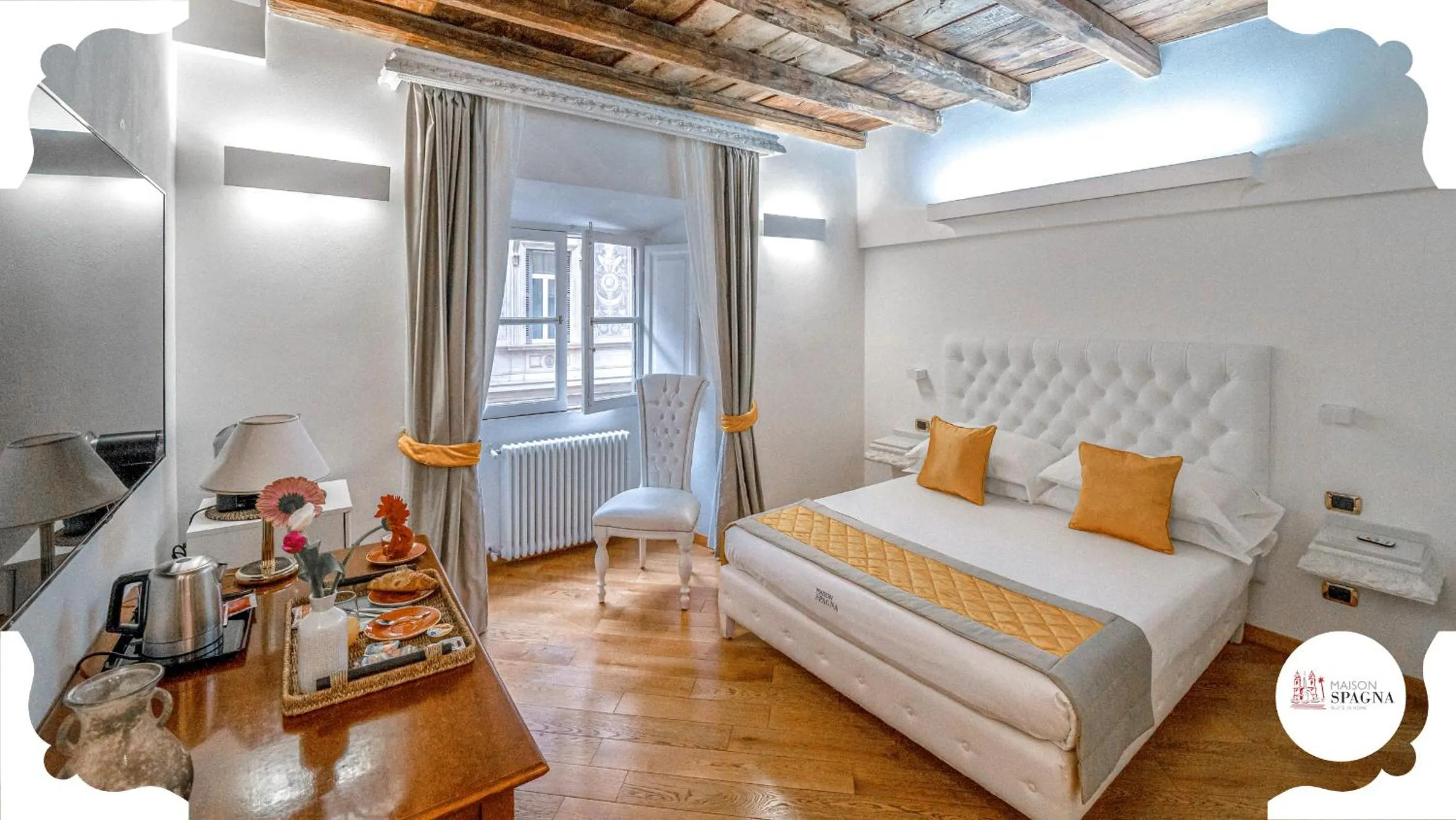 Luxury Triple Room in Maison Spagna Suites