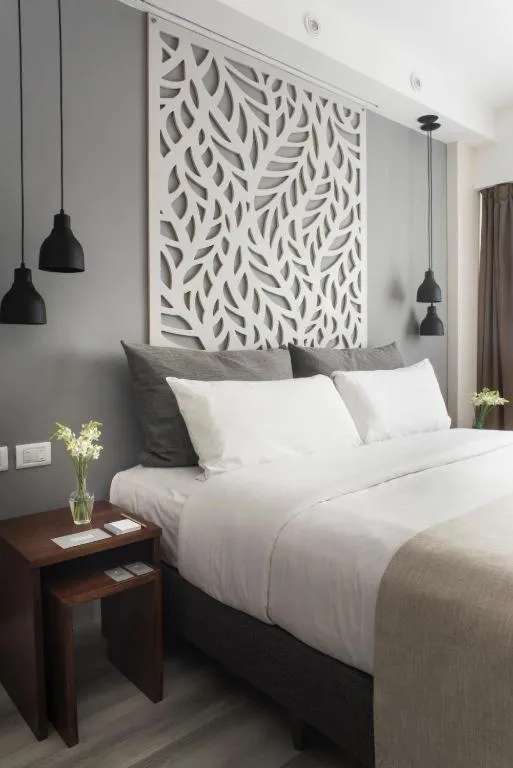 Superior Double Room in Rochester Hotel Classic