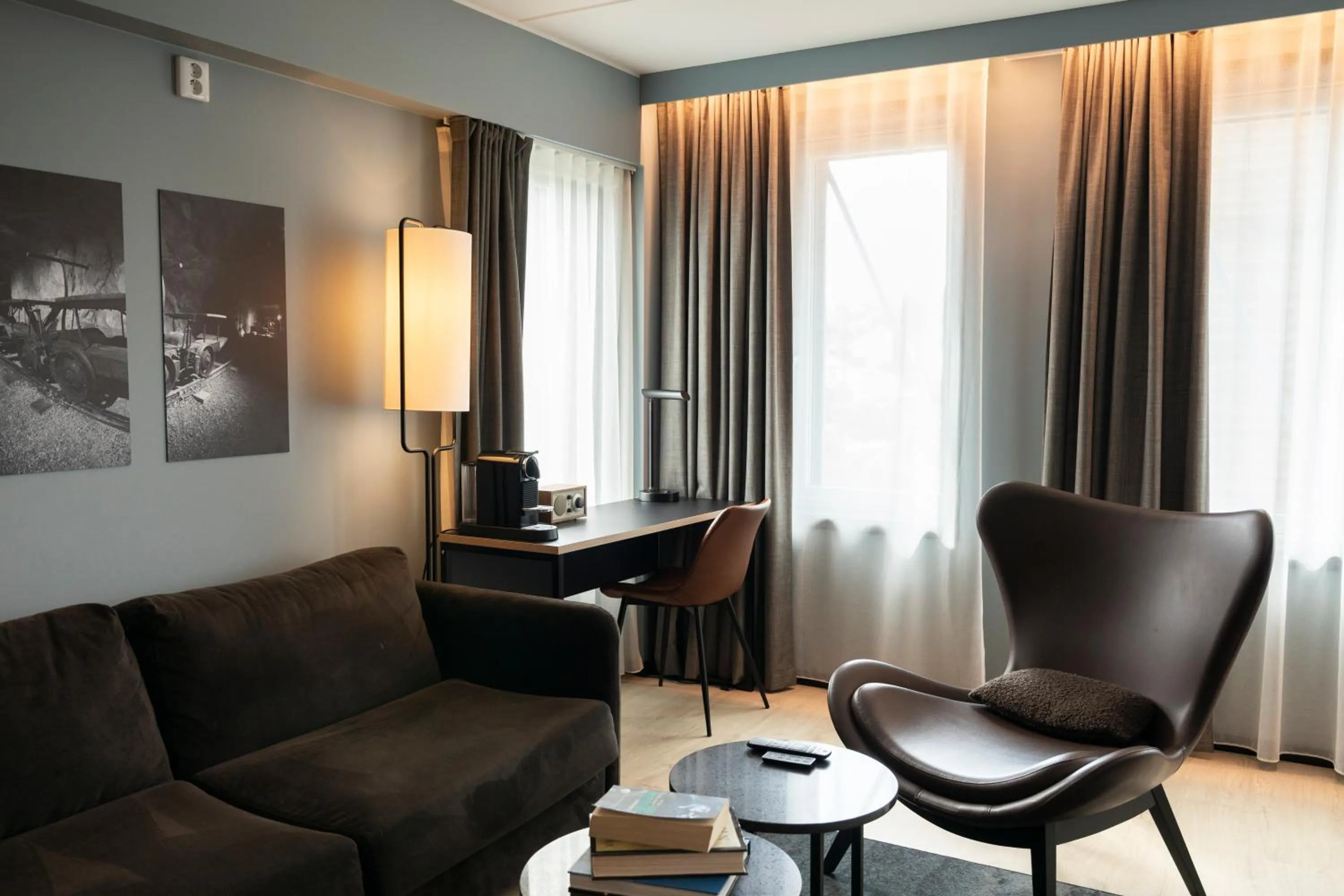 Deluxe Double Room in Home Hotel 1624