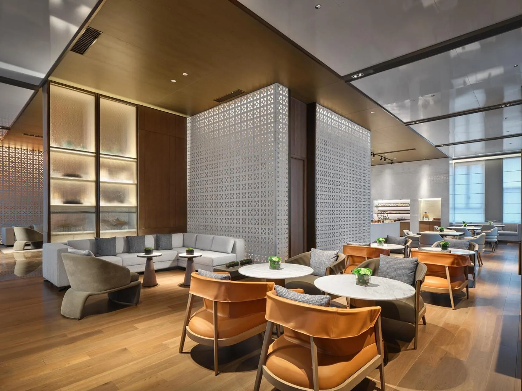 Standard King Room - Lounge Access in Crowne Plaza Hohhot City Center