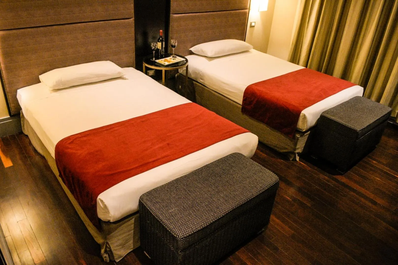 Twin Room in Savoy Hotel