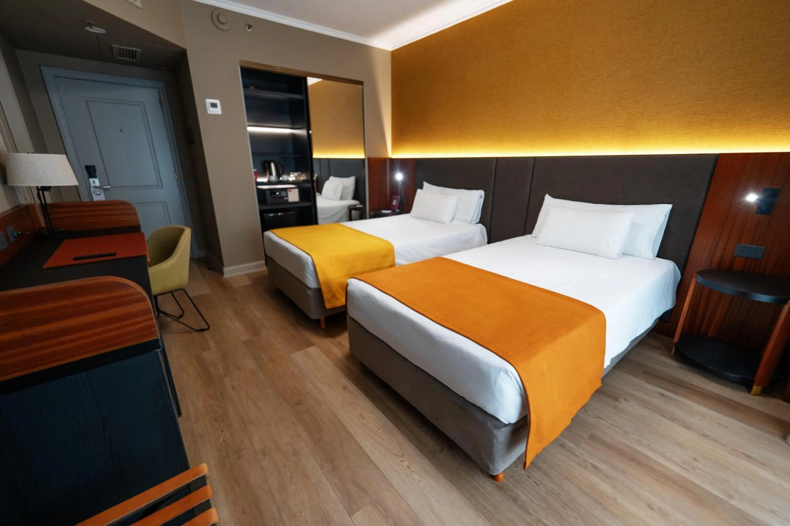 Standard Twin Room in Amérian Buenos Aires