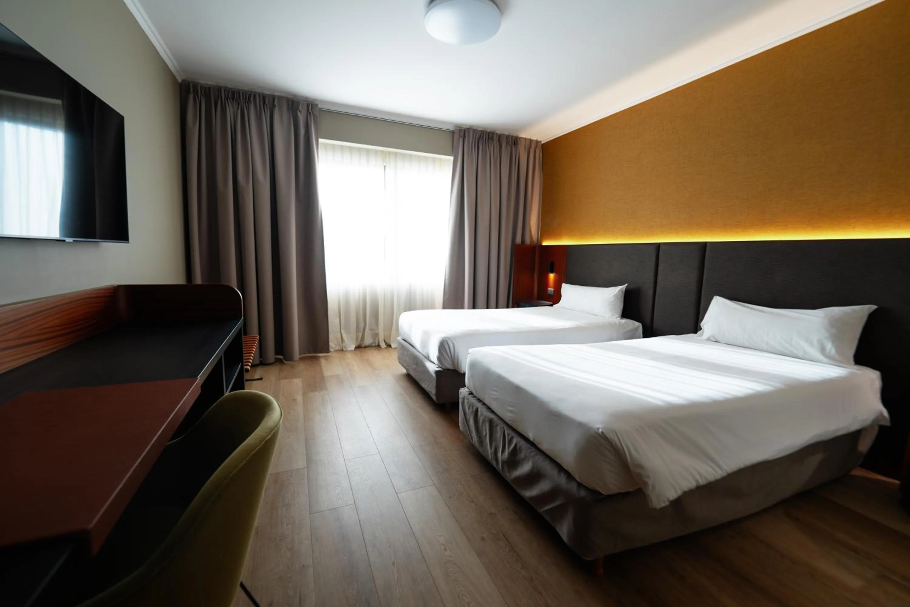 Superior Twin Room in Amérian Buenos Aires