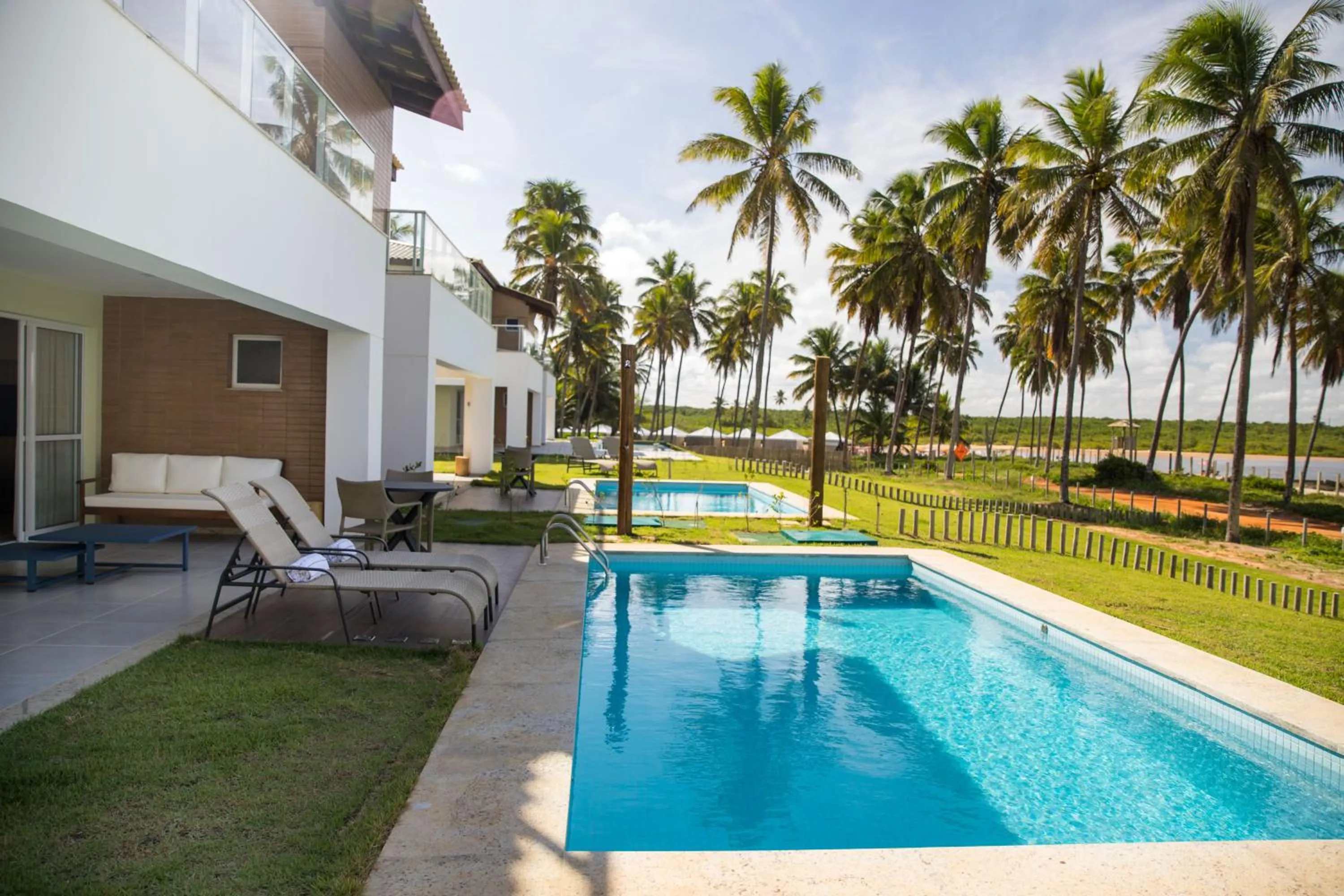 Luxury Private House with swimming pool in Hotel Boutique & Spa Ponta de Inhambupe by Slaviero Hotéis