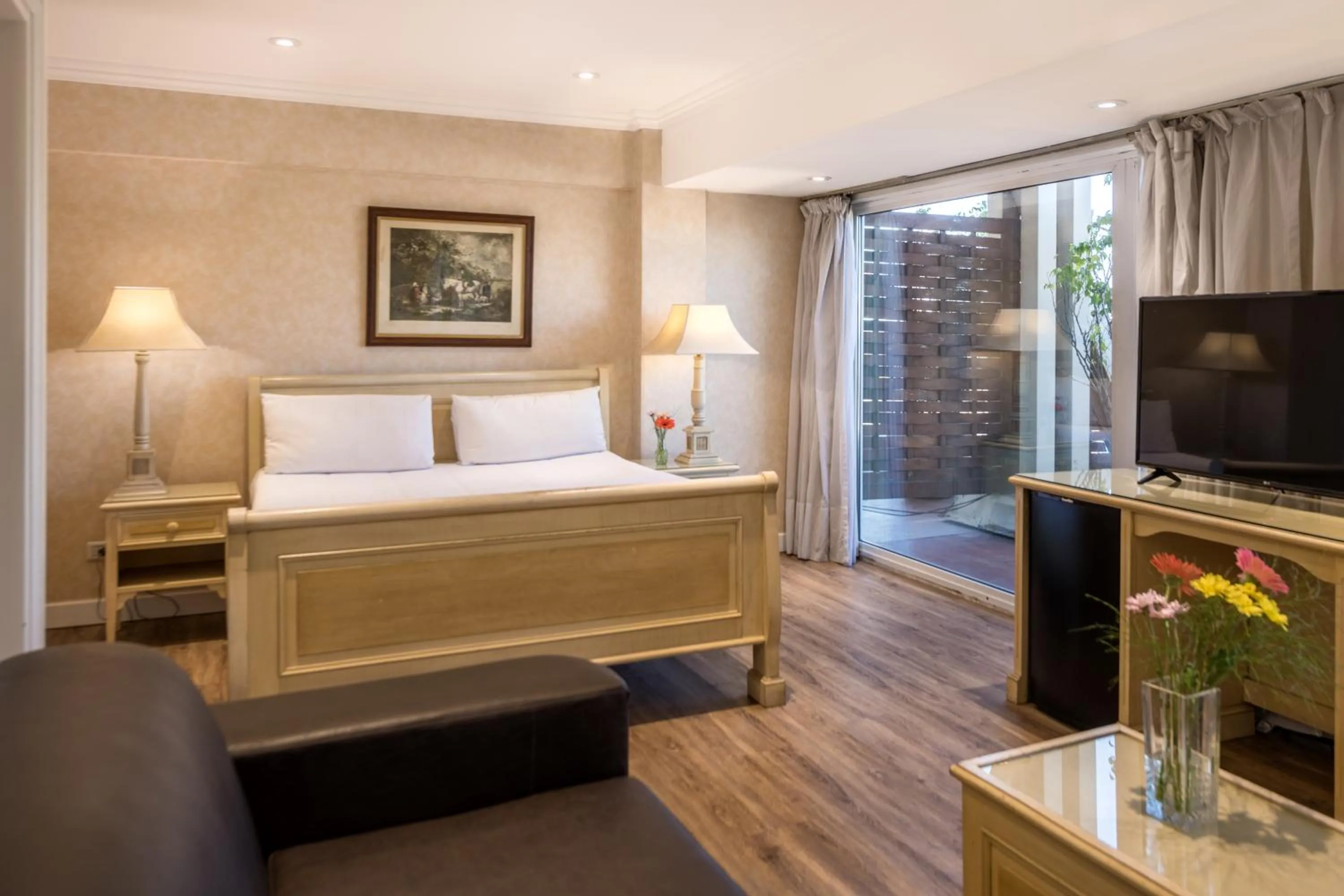 Suite with Terrace in Exe Hotel Colón