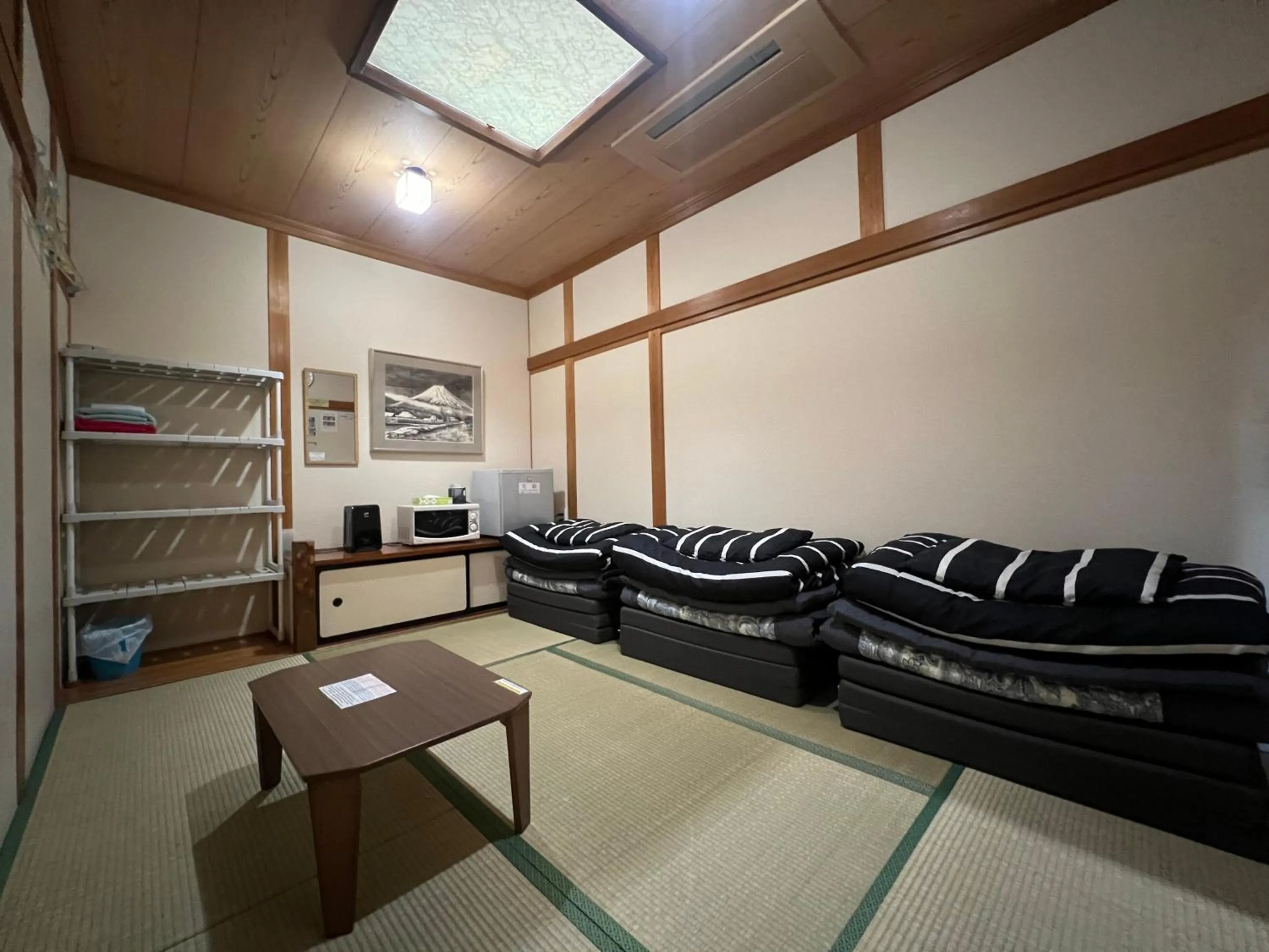 Japanese-Style Standard Room with Shared Bathroom - single occupancy in Mt Fuji Hostel Michael's