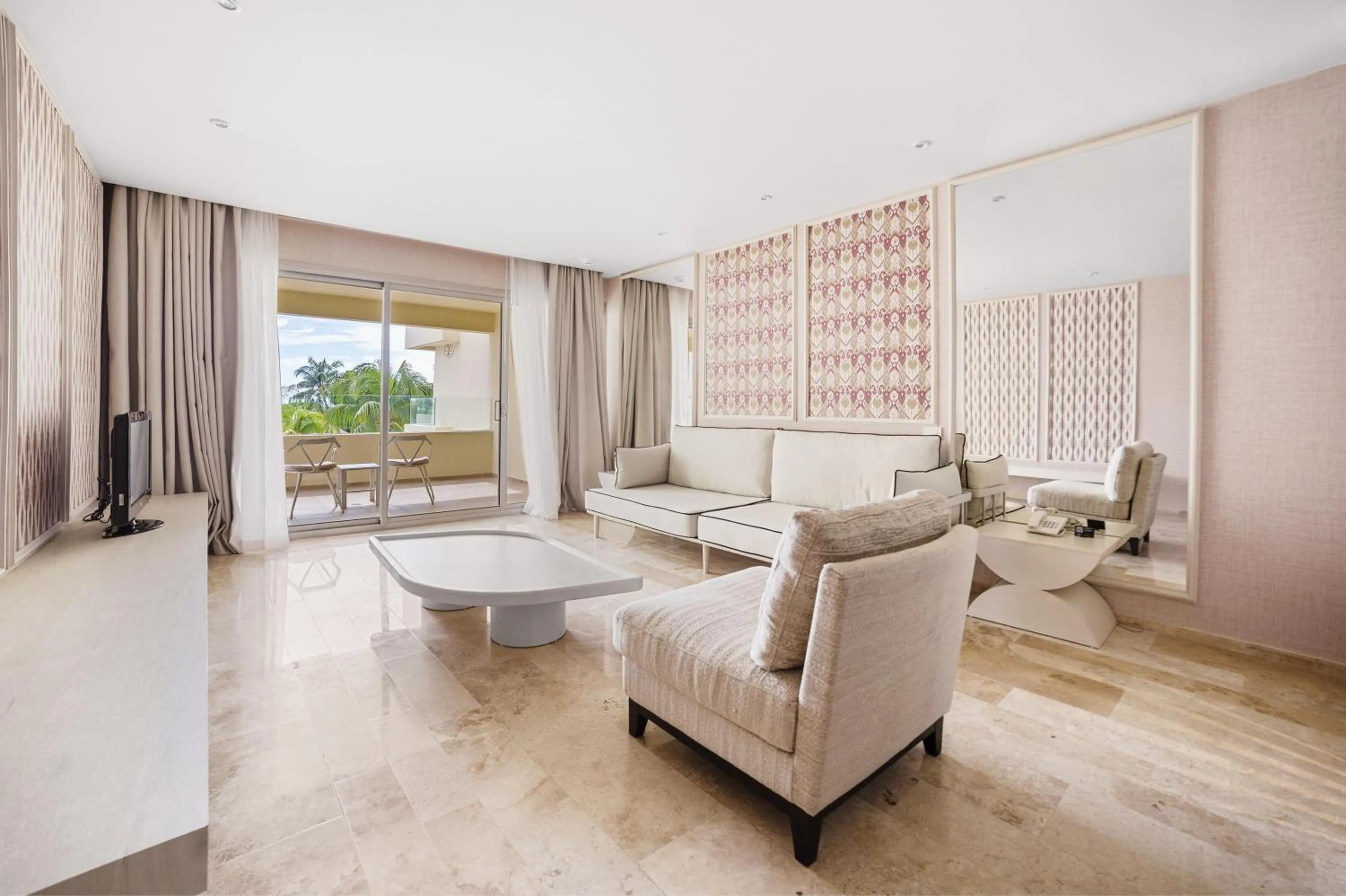 Deluxe Suite with Garden View in Privilege Aluxes Adults Only