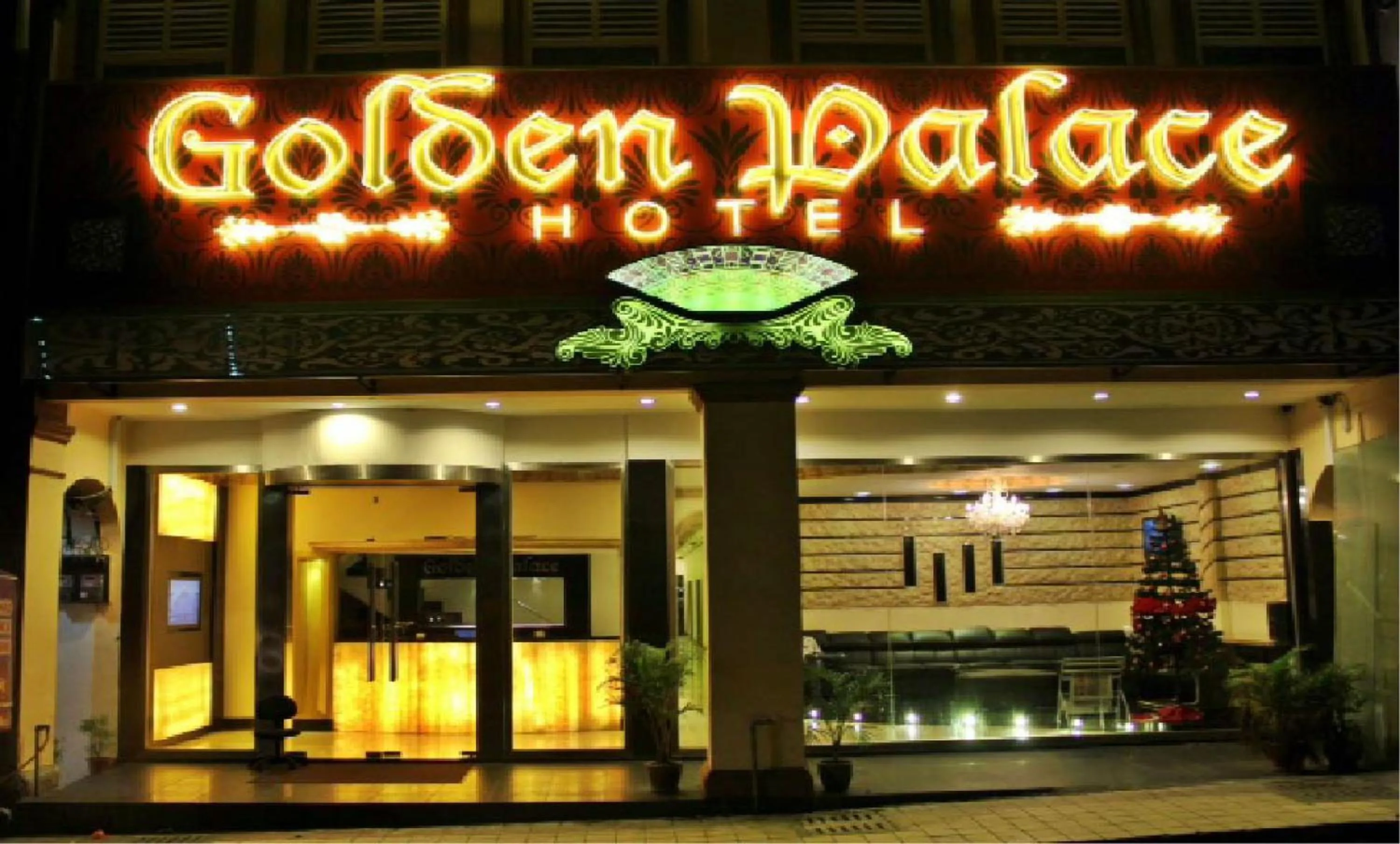 GOLDEN PALACE