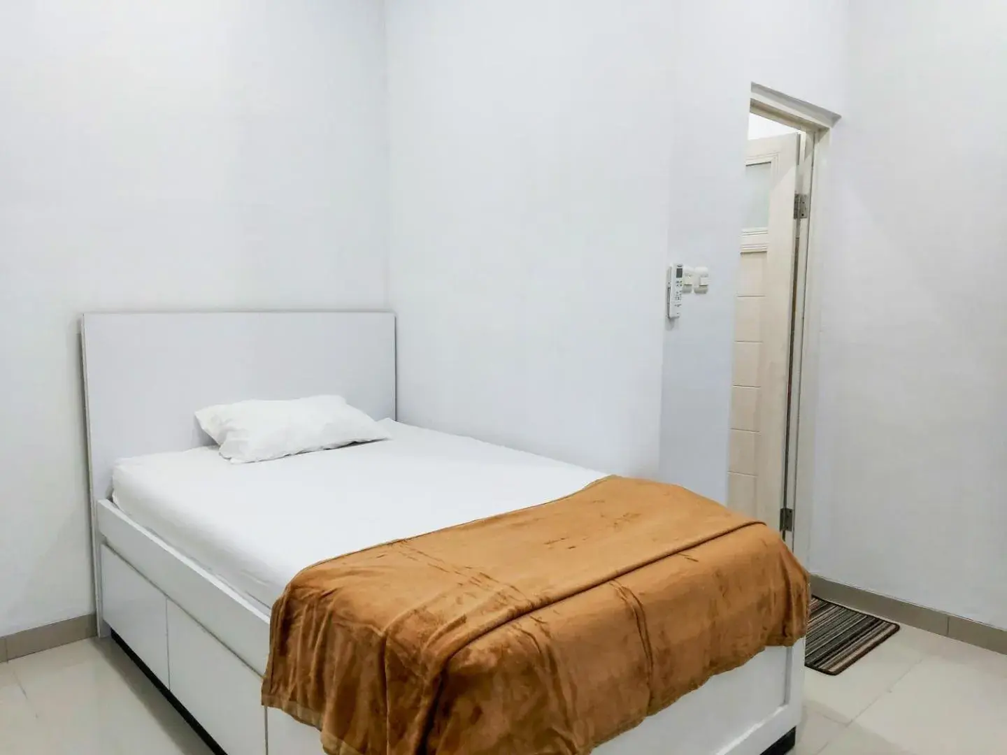 Benhill Syariah Residence 2 Mitra RedDoorz Benhill Syariah Residence 2 Mitra RedDoorz