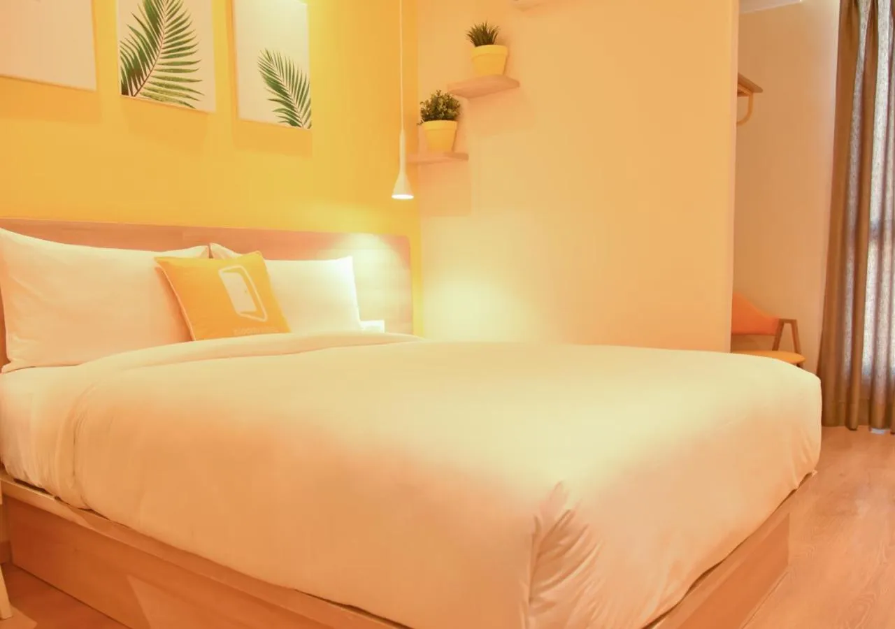 Standard Queen Room - single occupancy in Bloom - Golf Course Road