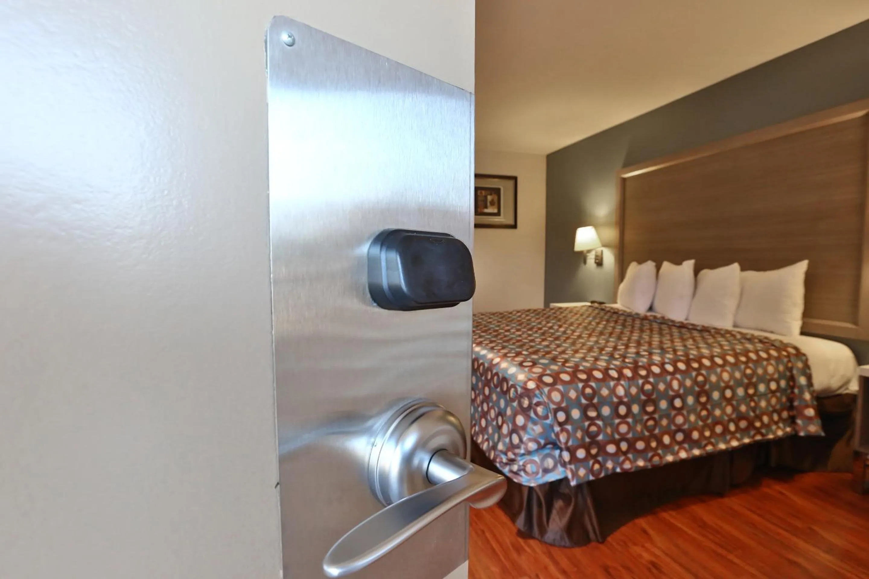 Deluxe Queen Room in Hotel 414 Anaheim