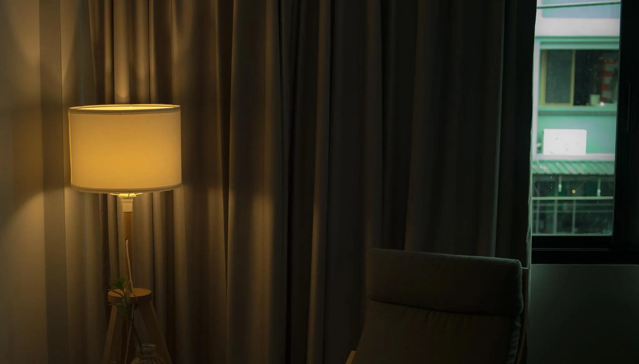 Deluxe King Suite in Into the town krabi