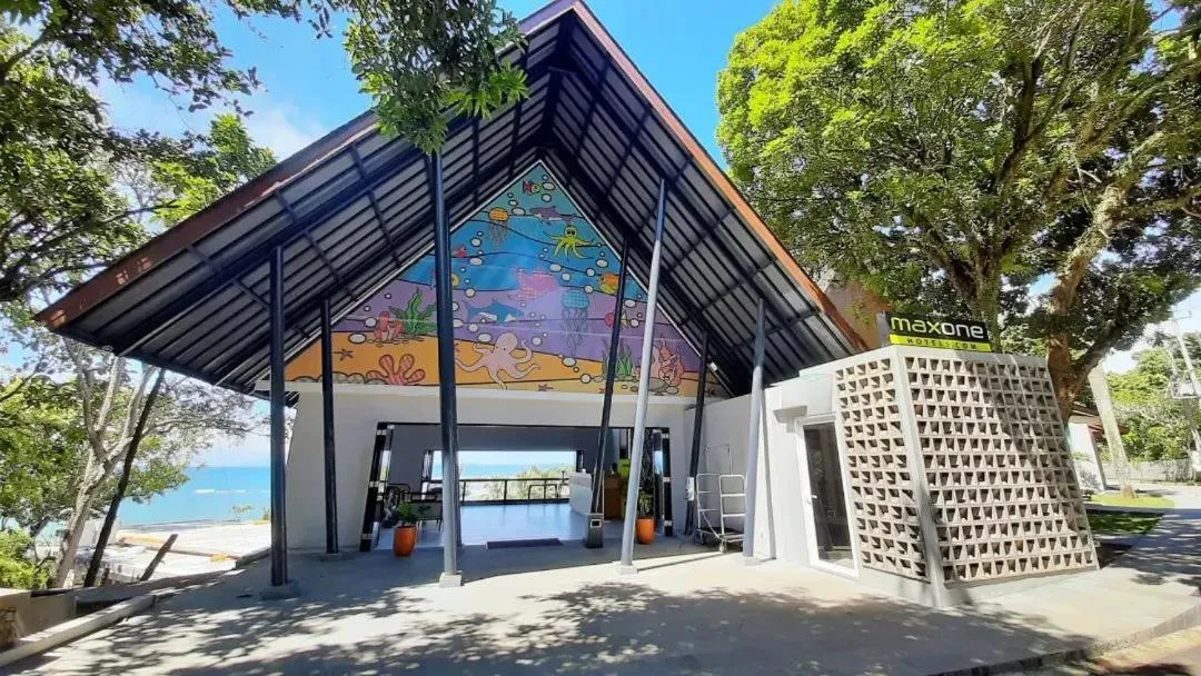 Family Room with Balcony in The West Cove Hotel
