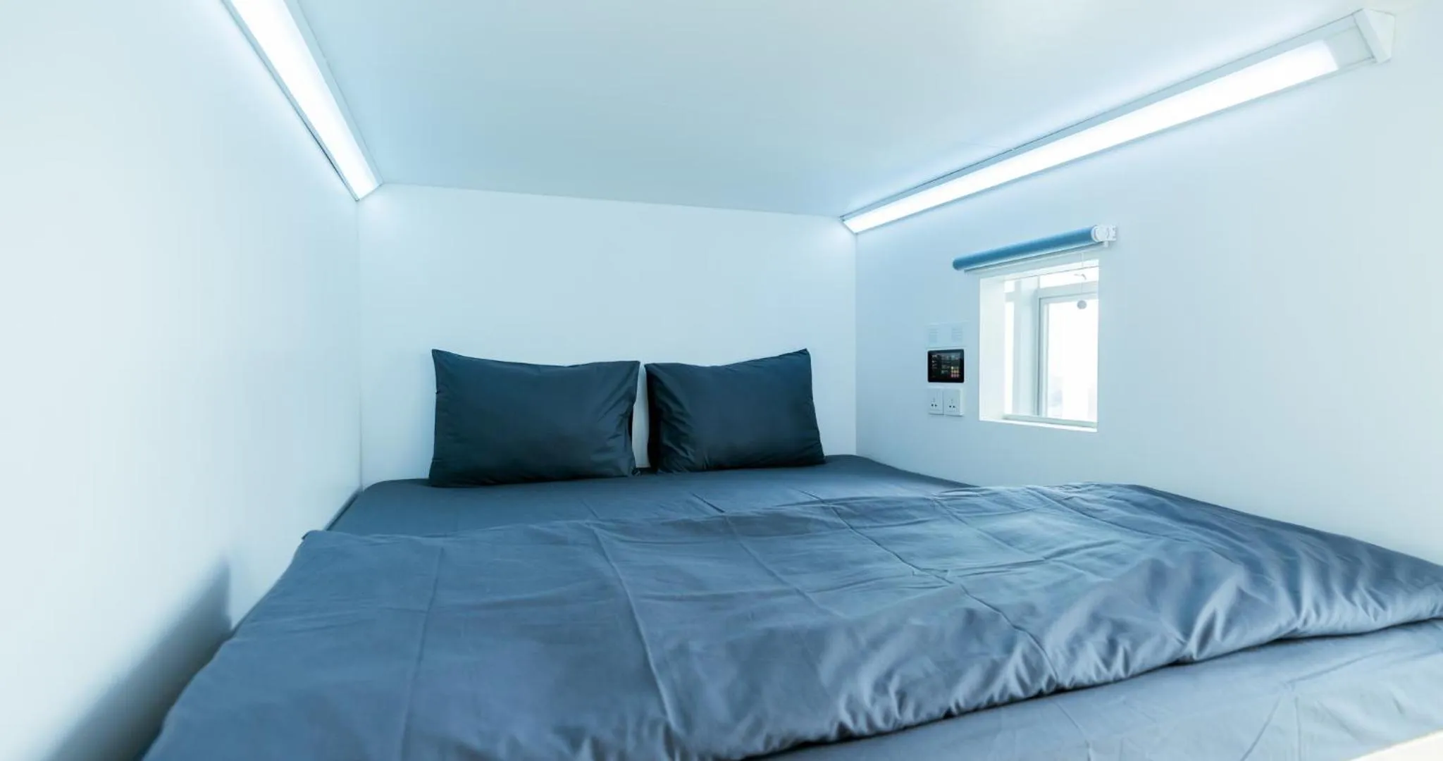 Earth Double in Bobopod Alun-Alun, Malang