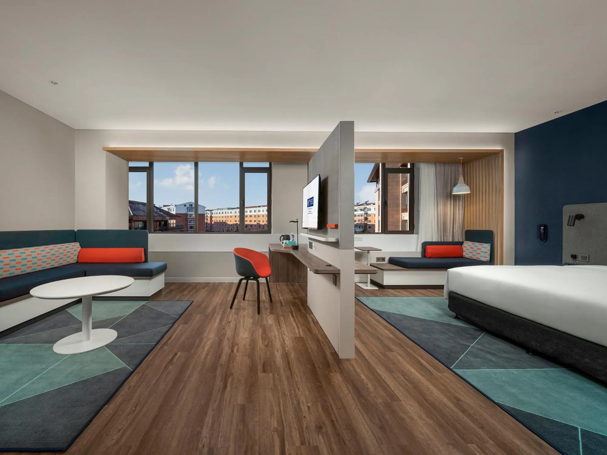 King Suite in Holiday Inn Express Changchun Jingyue by IHG