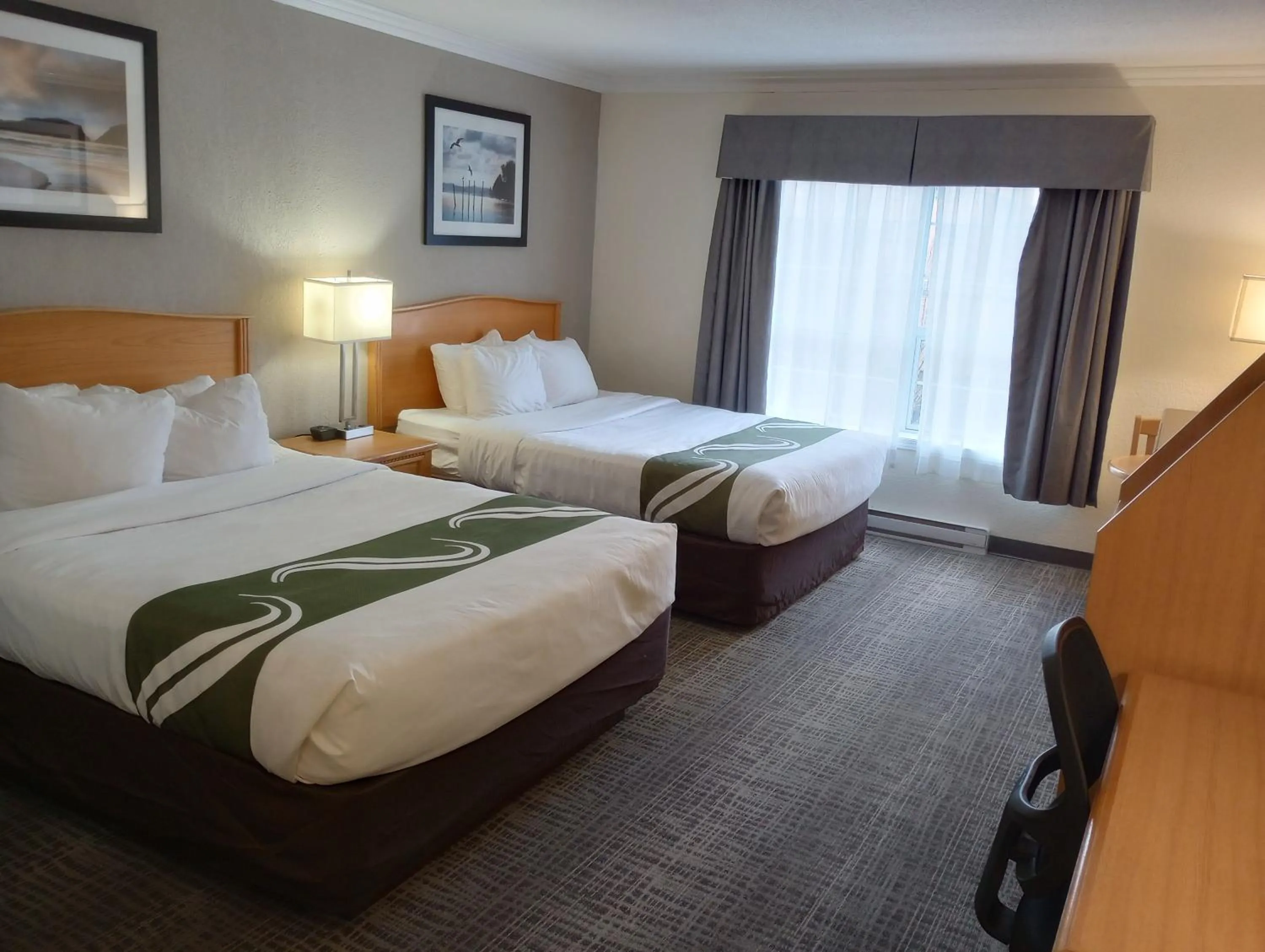 Queen Room with Two Queen Beds - Non-Smoking in Quality Inn Downtown Inner Harbour