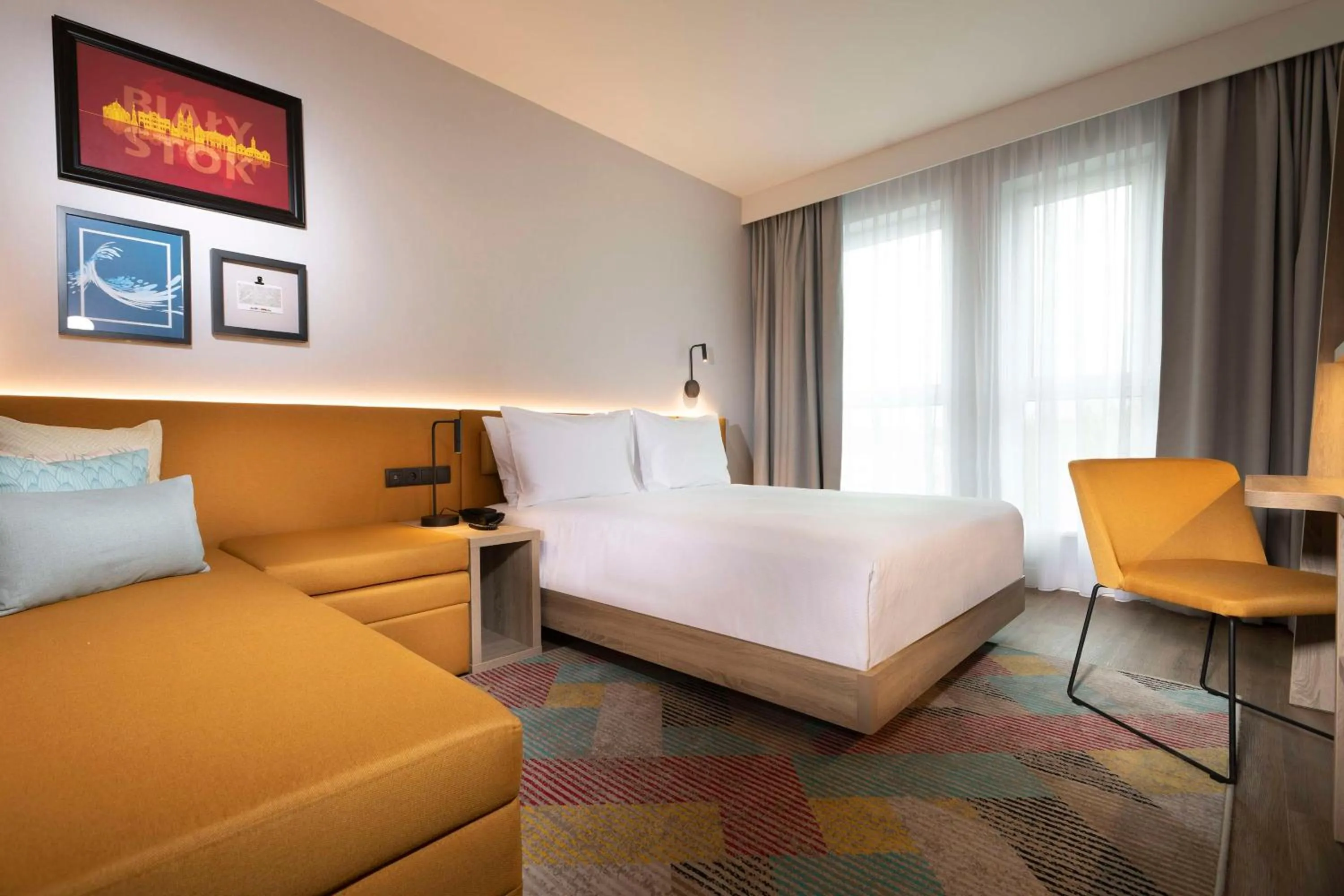 Queen Room with Sofa Bed in Hampton By Hilton Bialystok