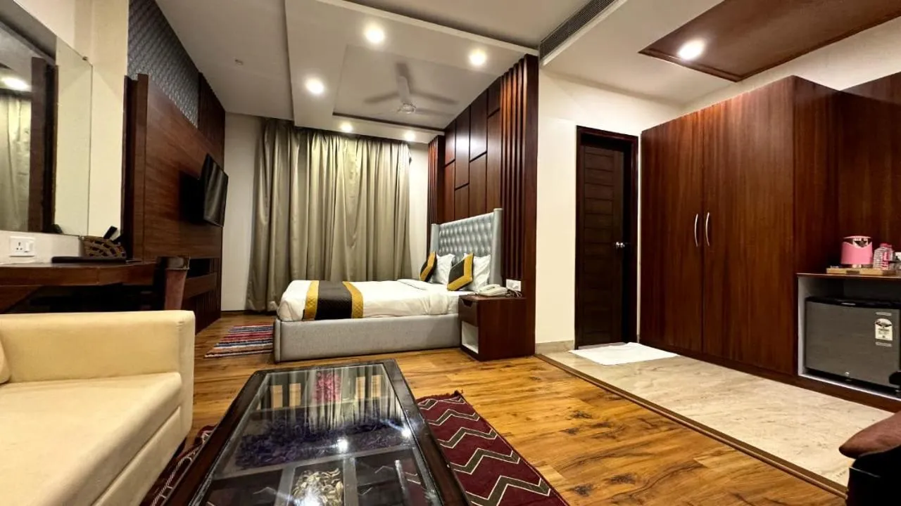 Suite in Hotel River Rhythm Assi Ghat