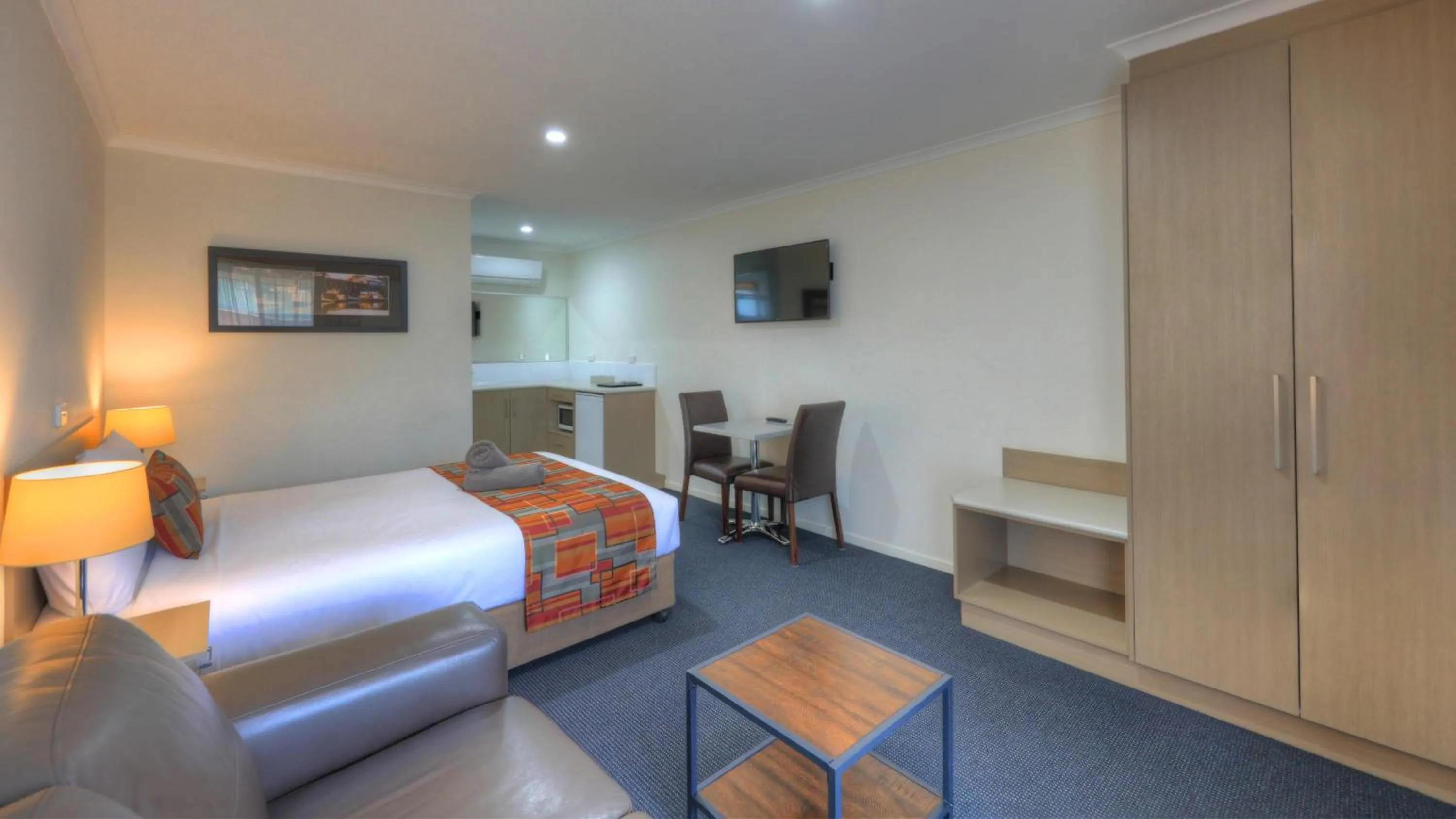 Executive Queen Room in Moama Central Motel