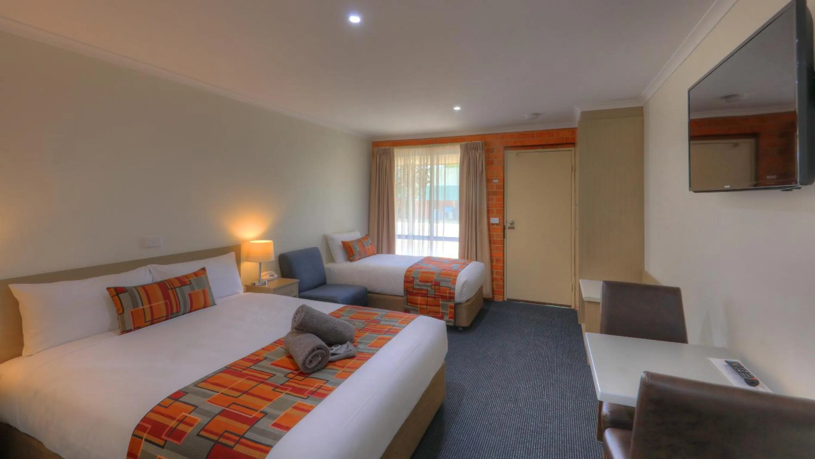 Executive Twin Room in Moama Central Motel