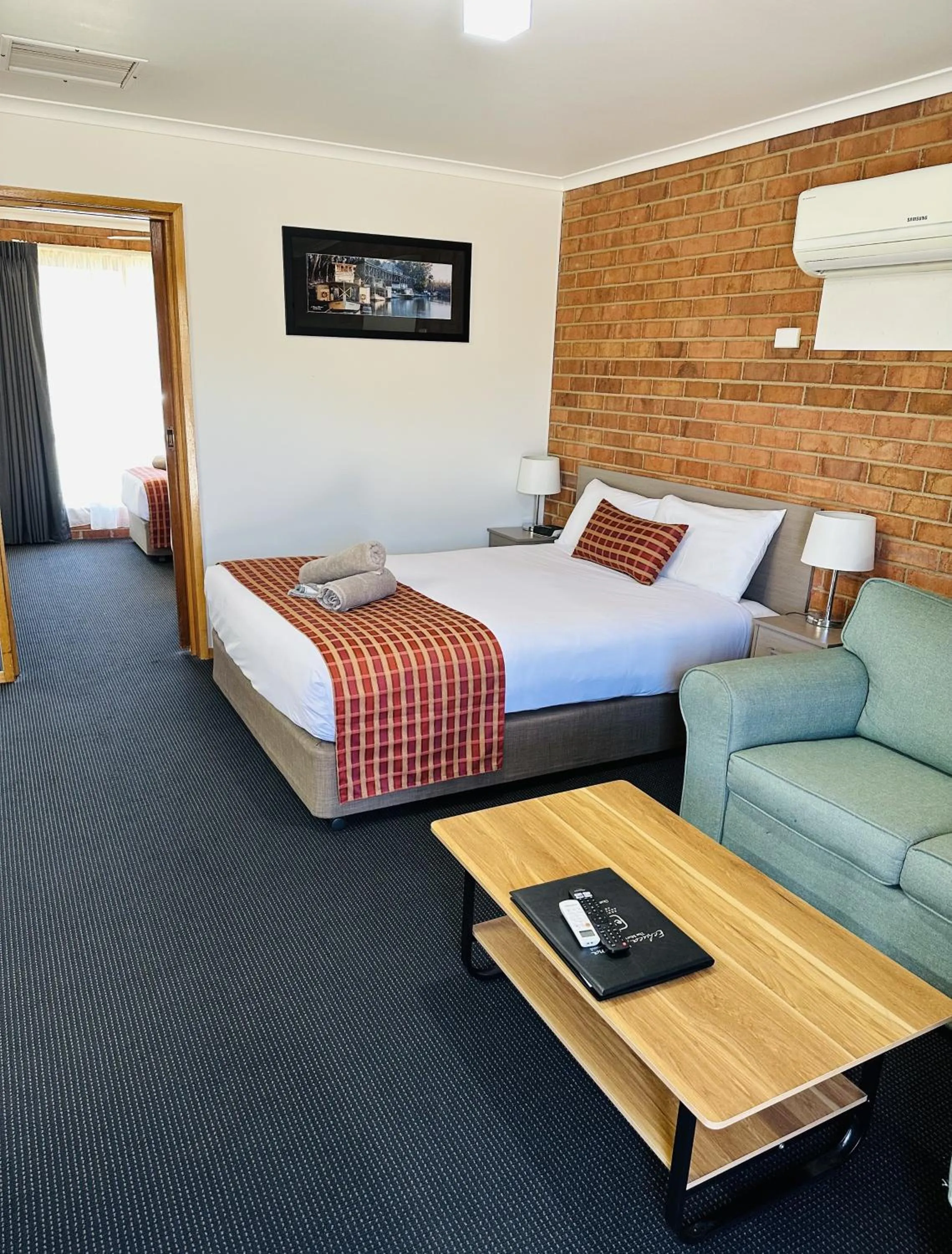 Two-Bedroom Apartment in Moama Central Motel