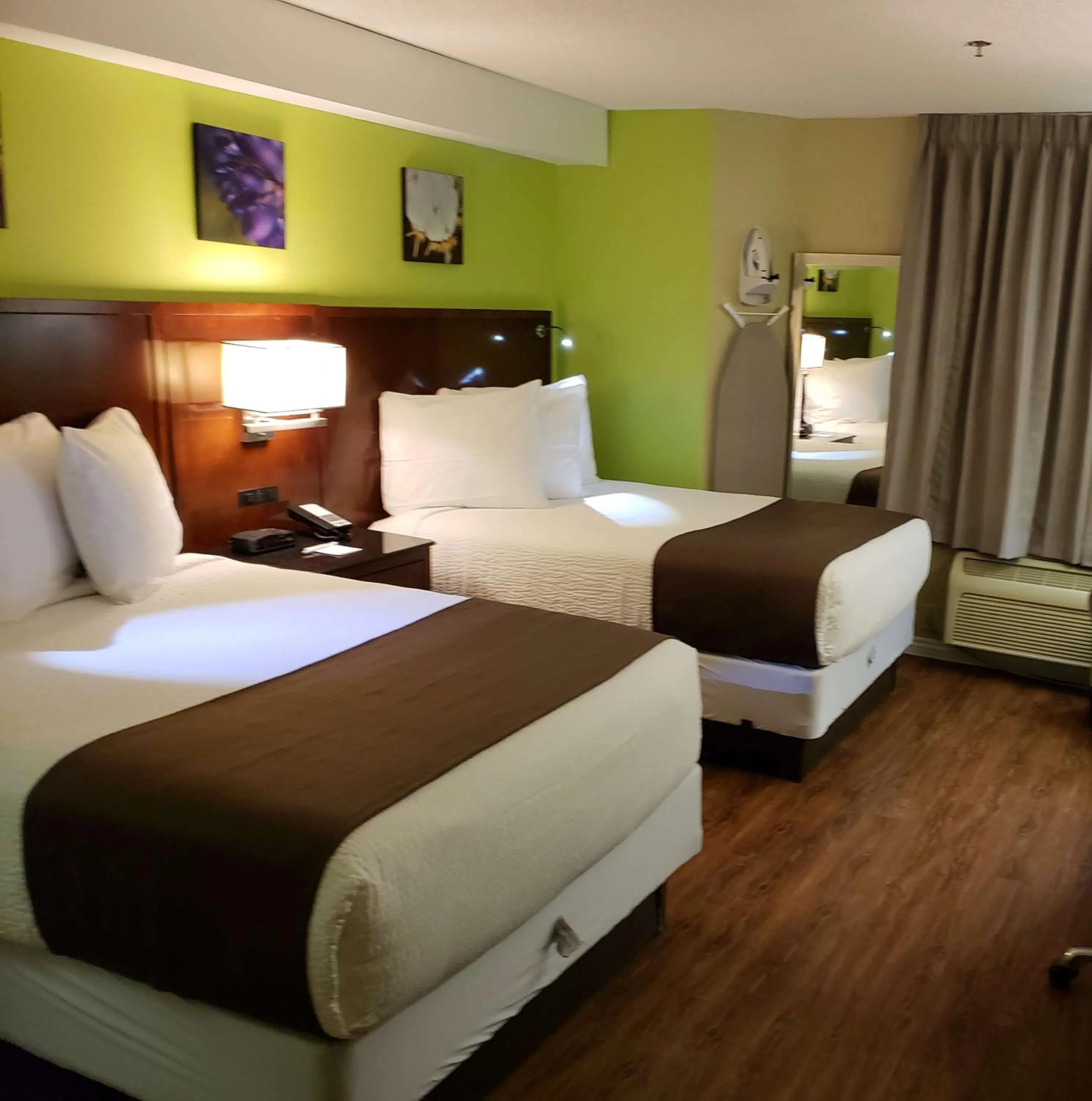 Double Room with Two Double Beds in Denver North Hotel