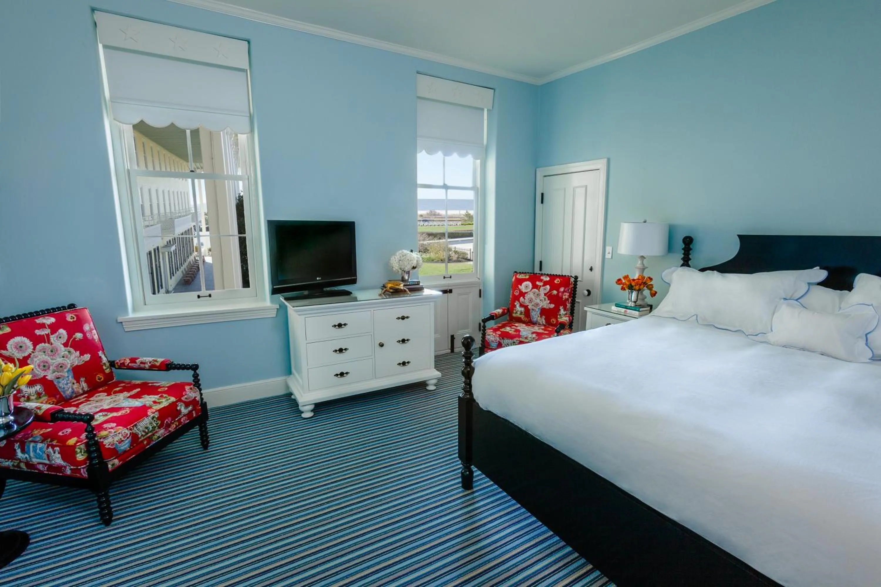 One King Bed | Ocean Side in Congress Hall