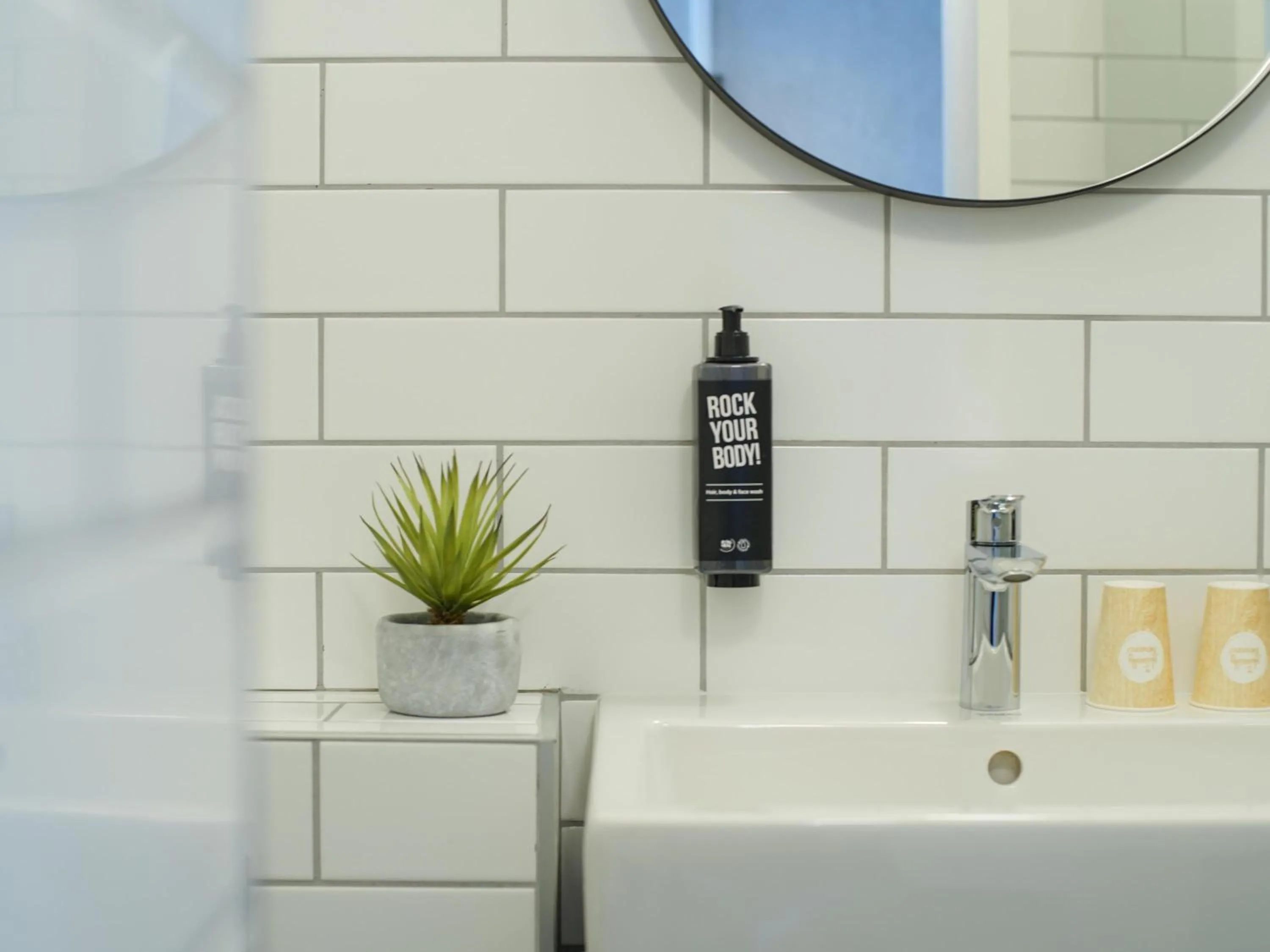 Standard Family Suite - Two Connecting Rooms in Ibis Tours Centre Giraudeau