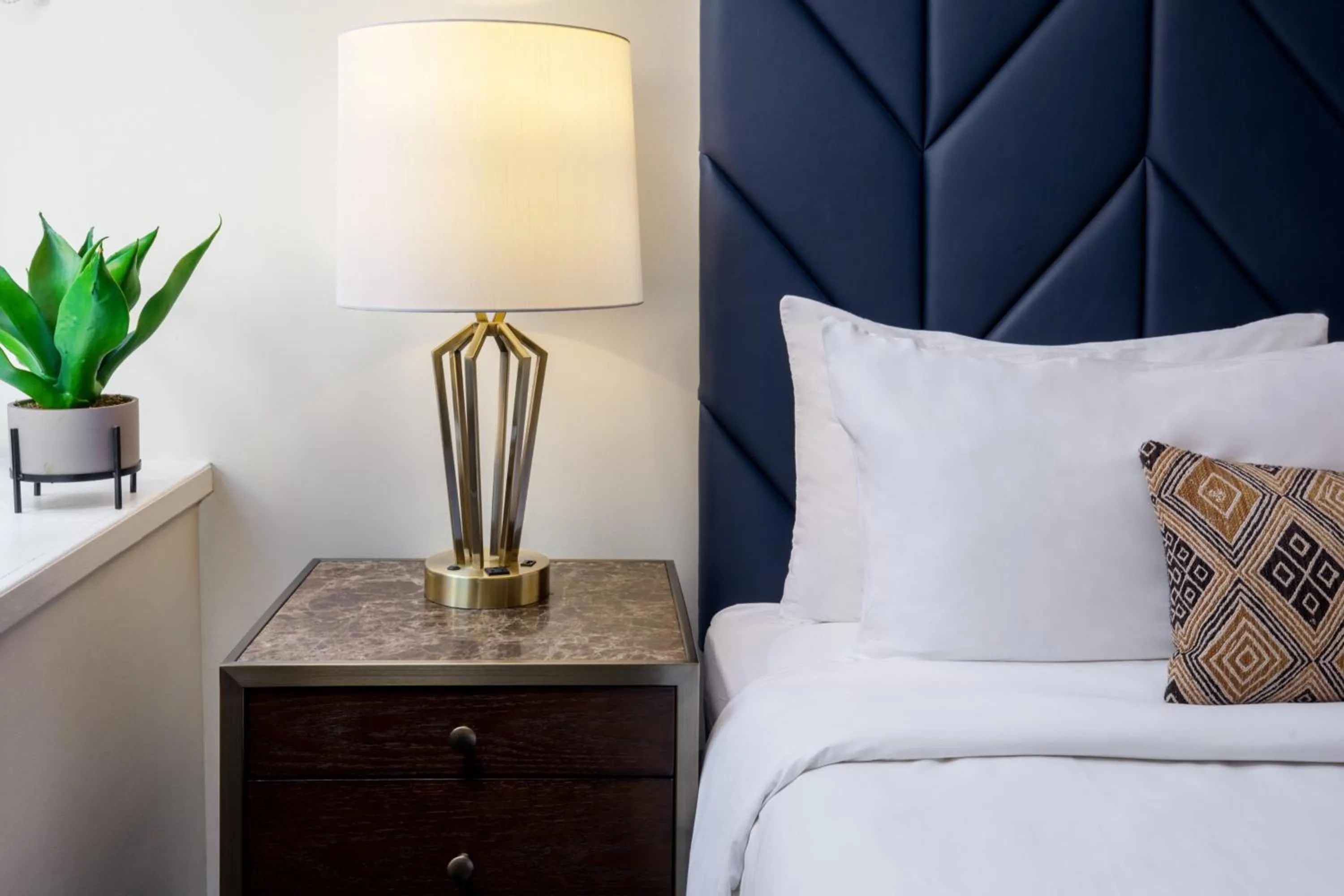 Standard Room in Hotel Indigo Boston Garden by IHG