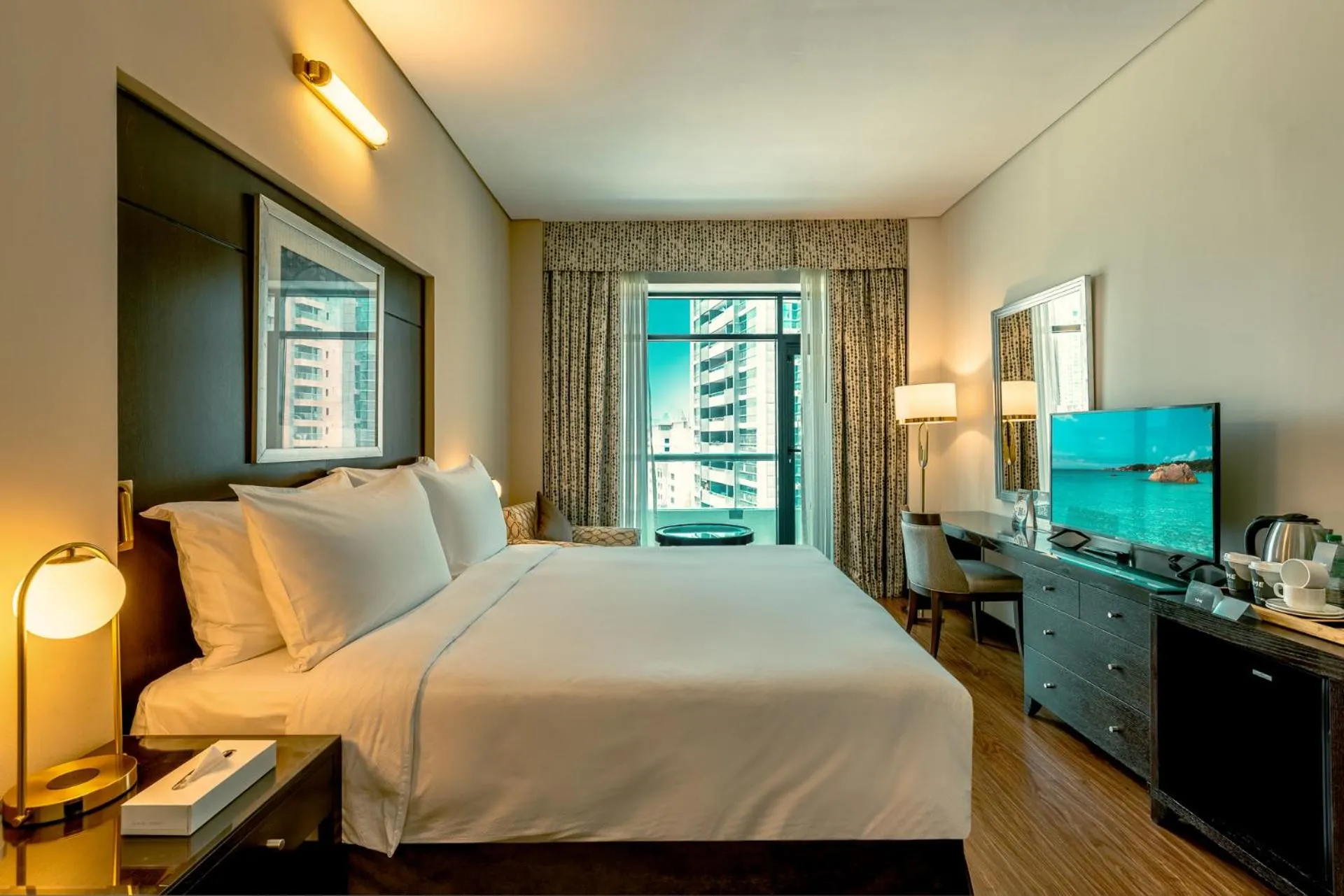 Deluxe King Room  in TIME Oak Hotel & Suites